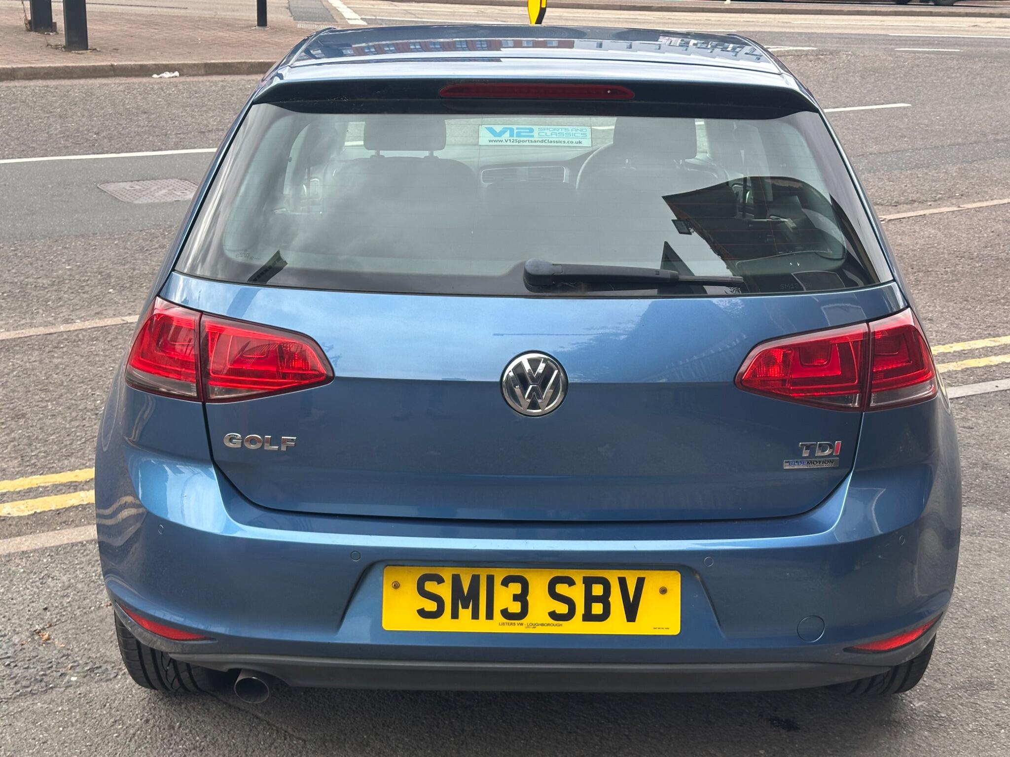 Volkswagen Golf view 14