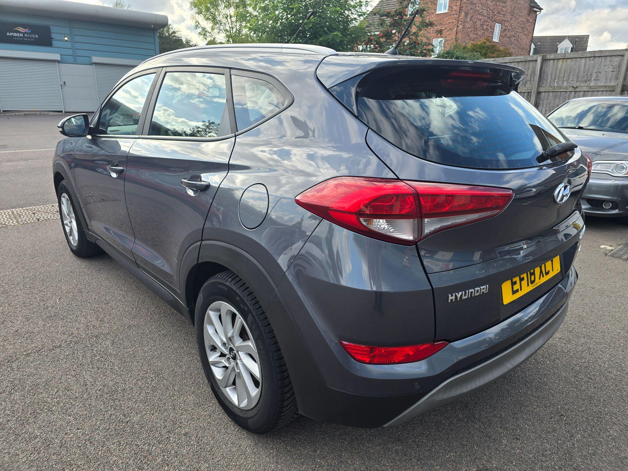 Hyundai Tucson view 7
