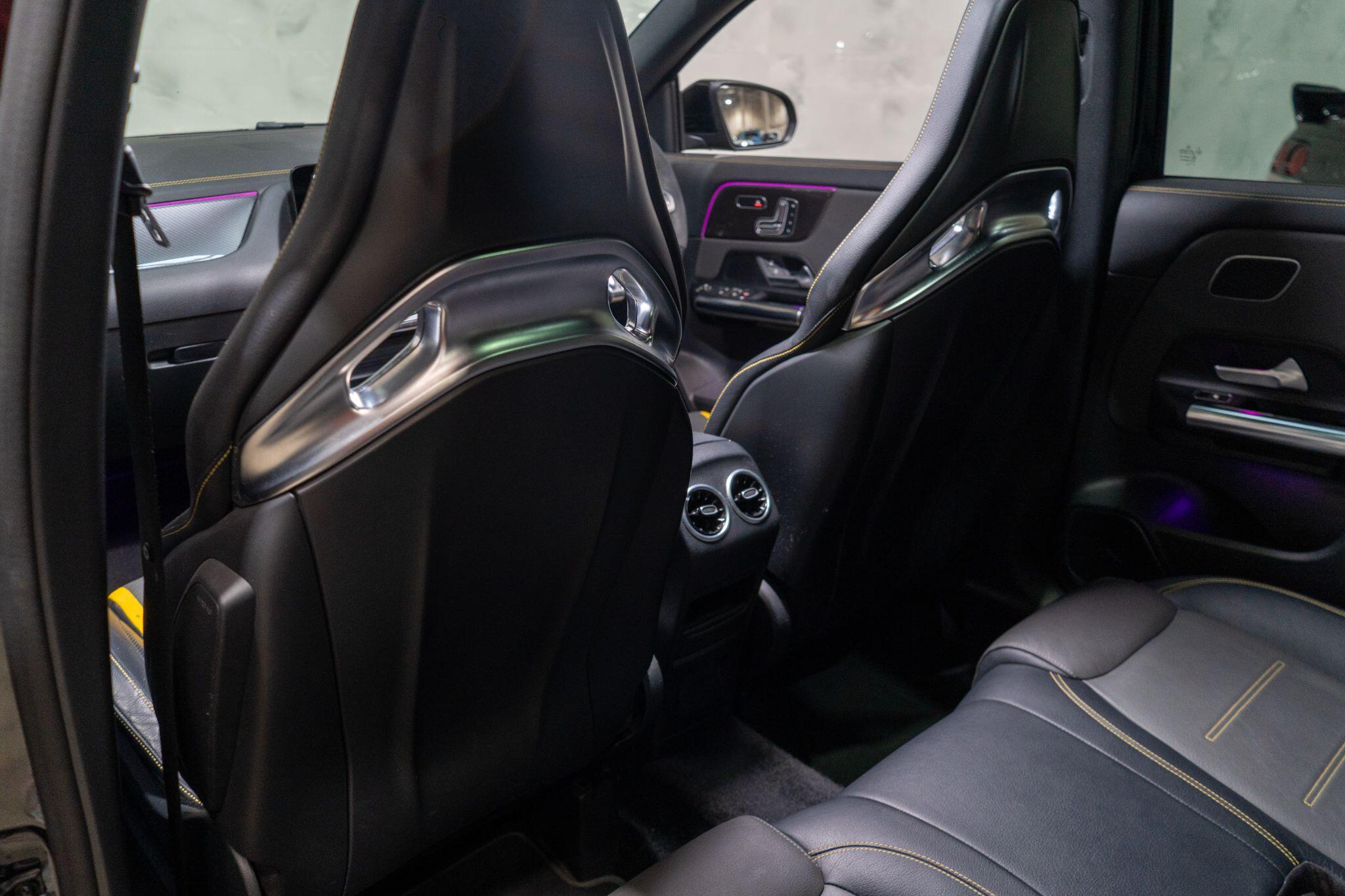 Mercedes-Benz Gla view 19