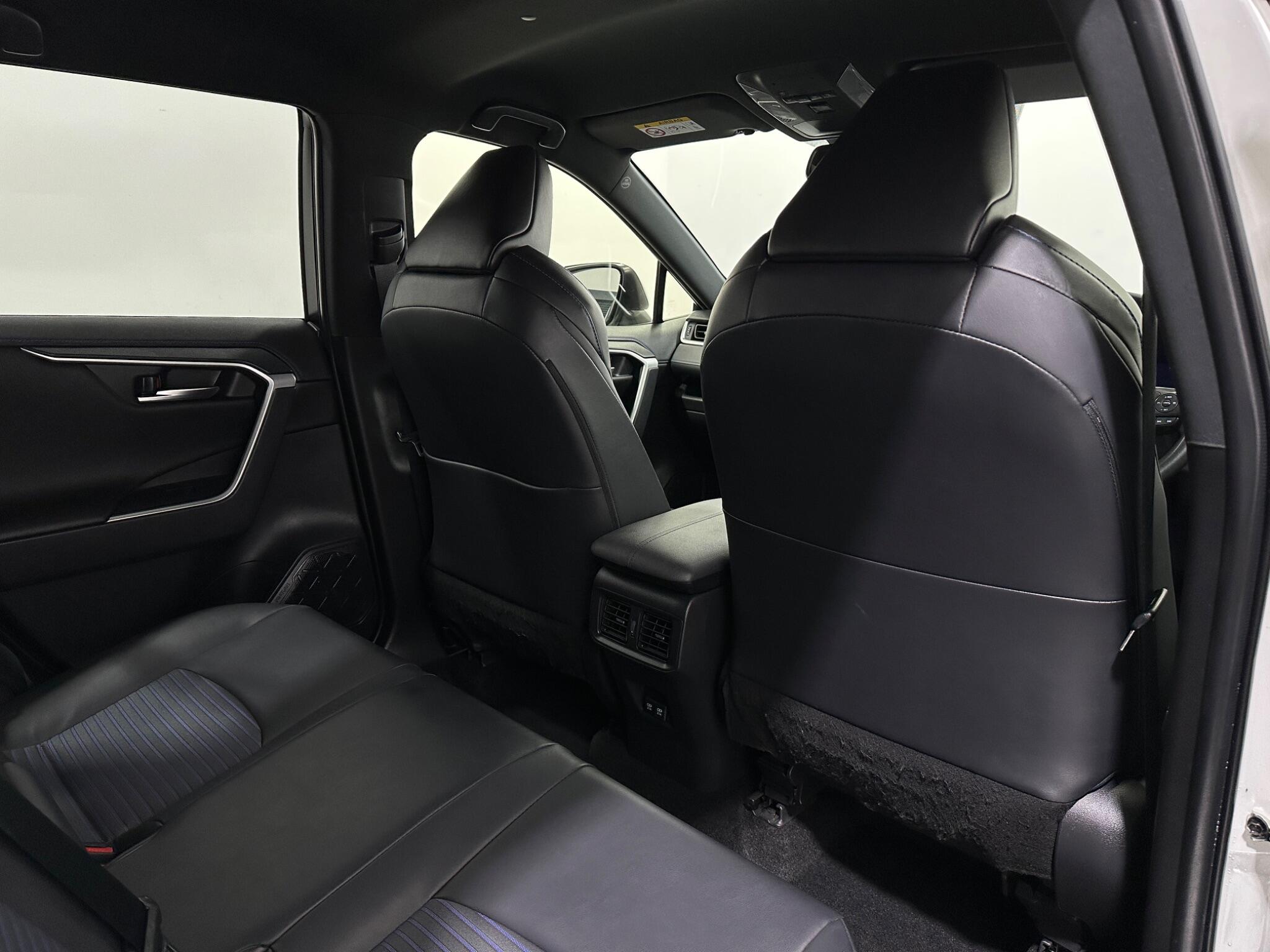 Toyota Rav4 view 41