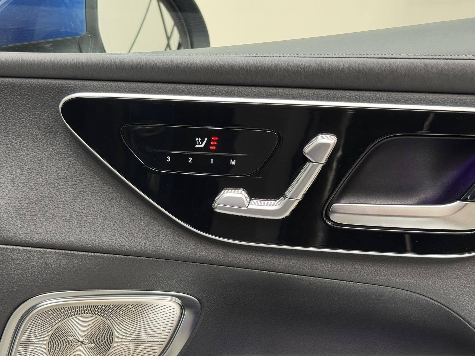 Mercedes-Benz GLC view 53