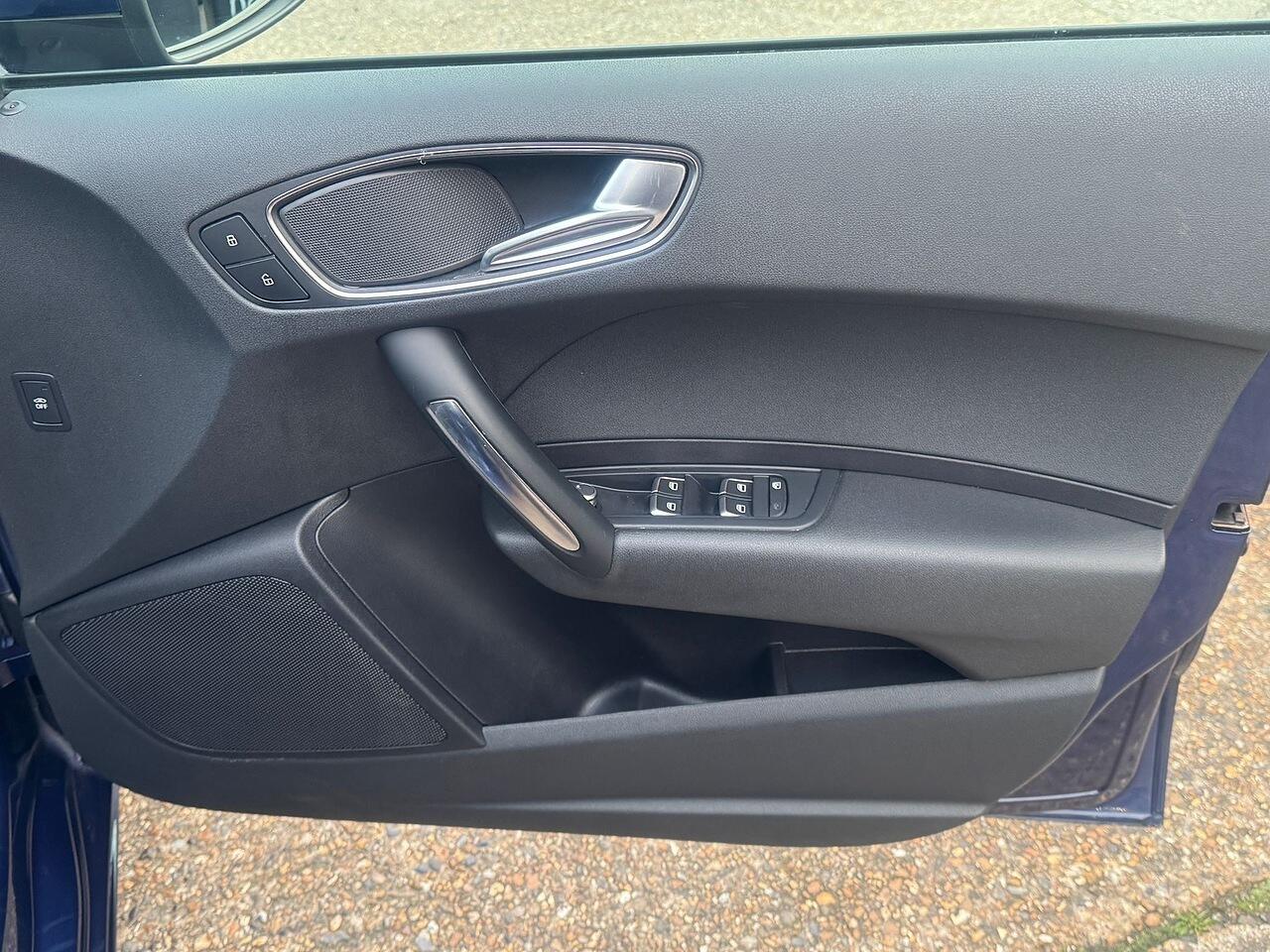 Audi A1 view 23