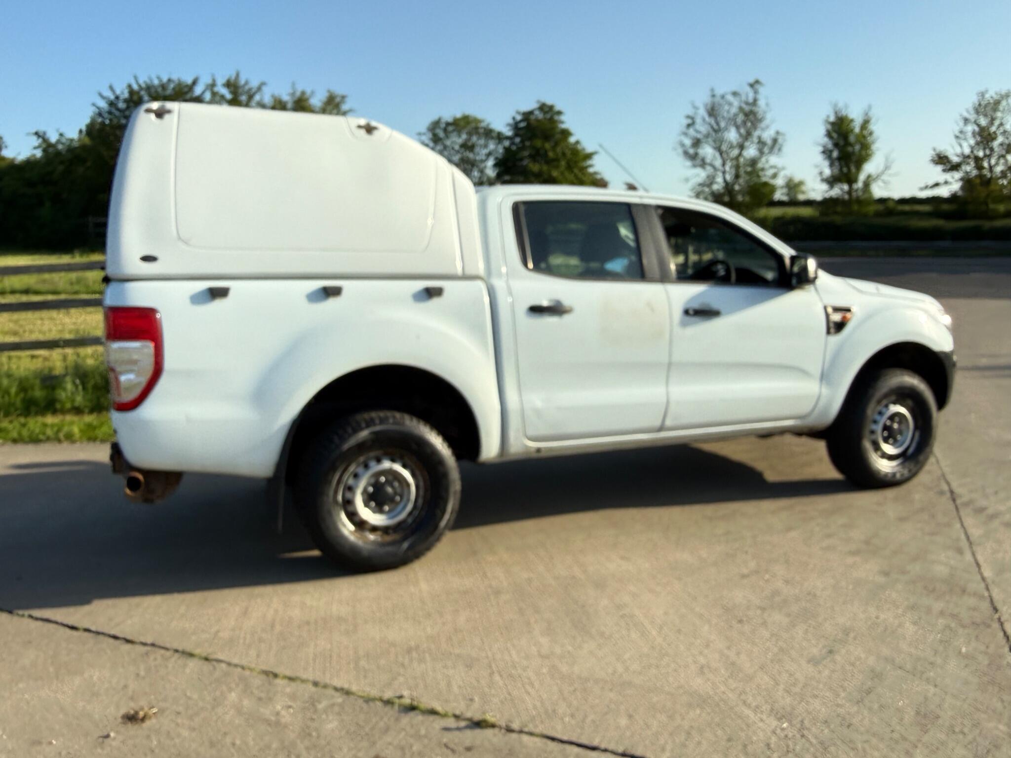 Ford Ranger 2.2 TDCi XL Super Cab Pickup 4WD Euro 5 4dr — photo 15 of 98