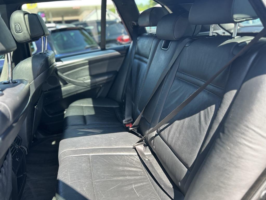 BMW X5 view 15