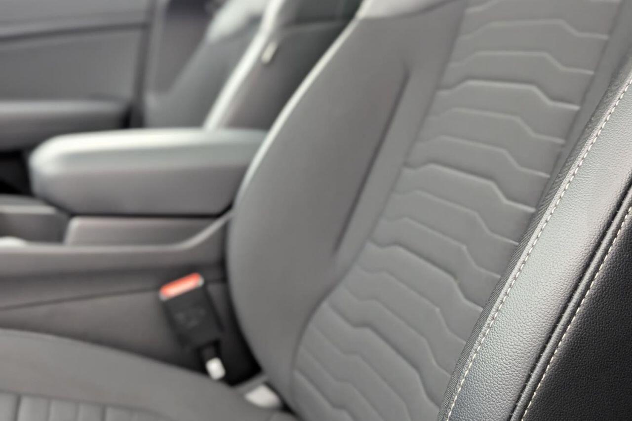 Kia Sportage view 33