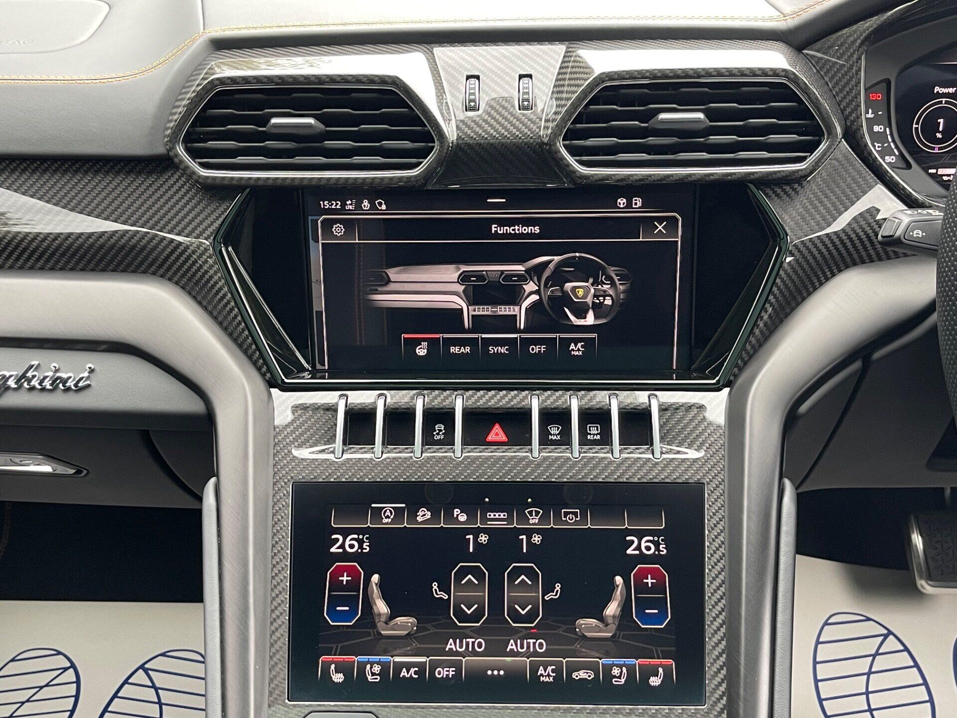 Lamborghini Urus view 57