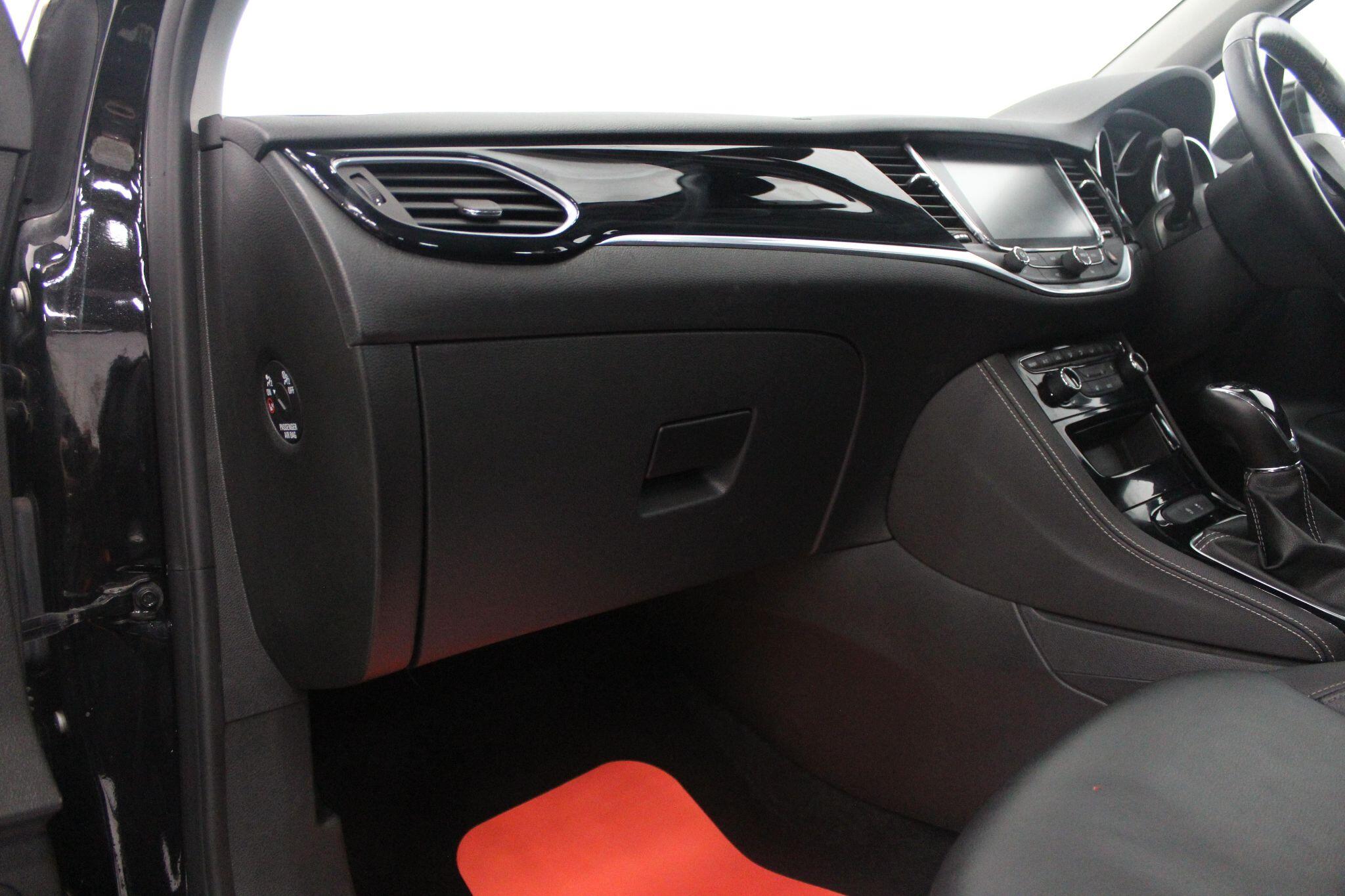Vauxhall Astra view 30