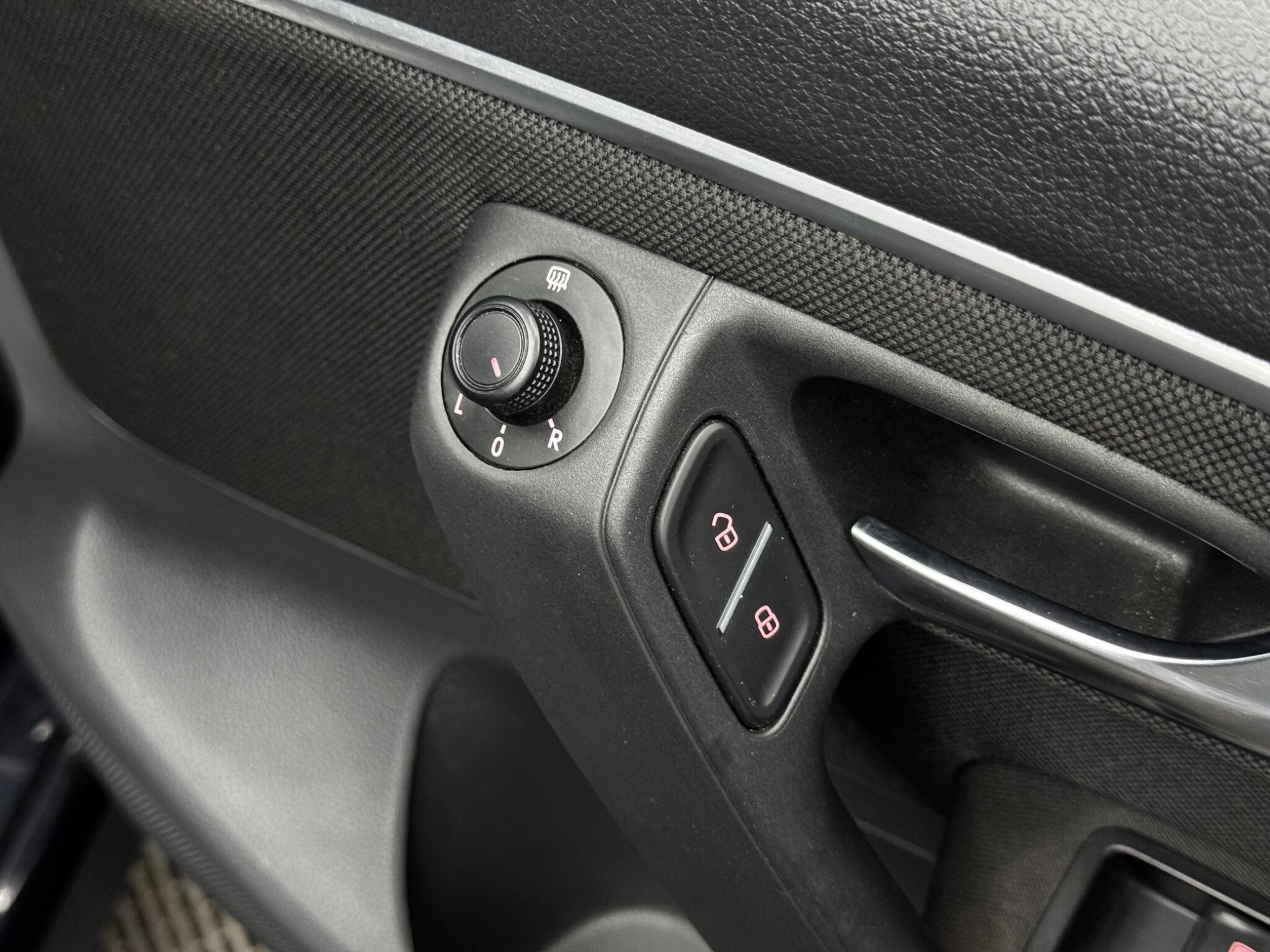Volkswagen Polo view 38