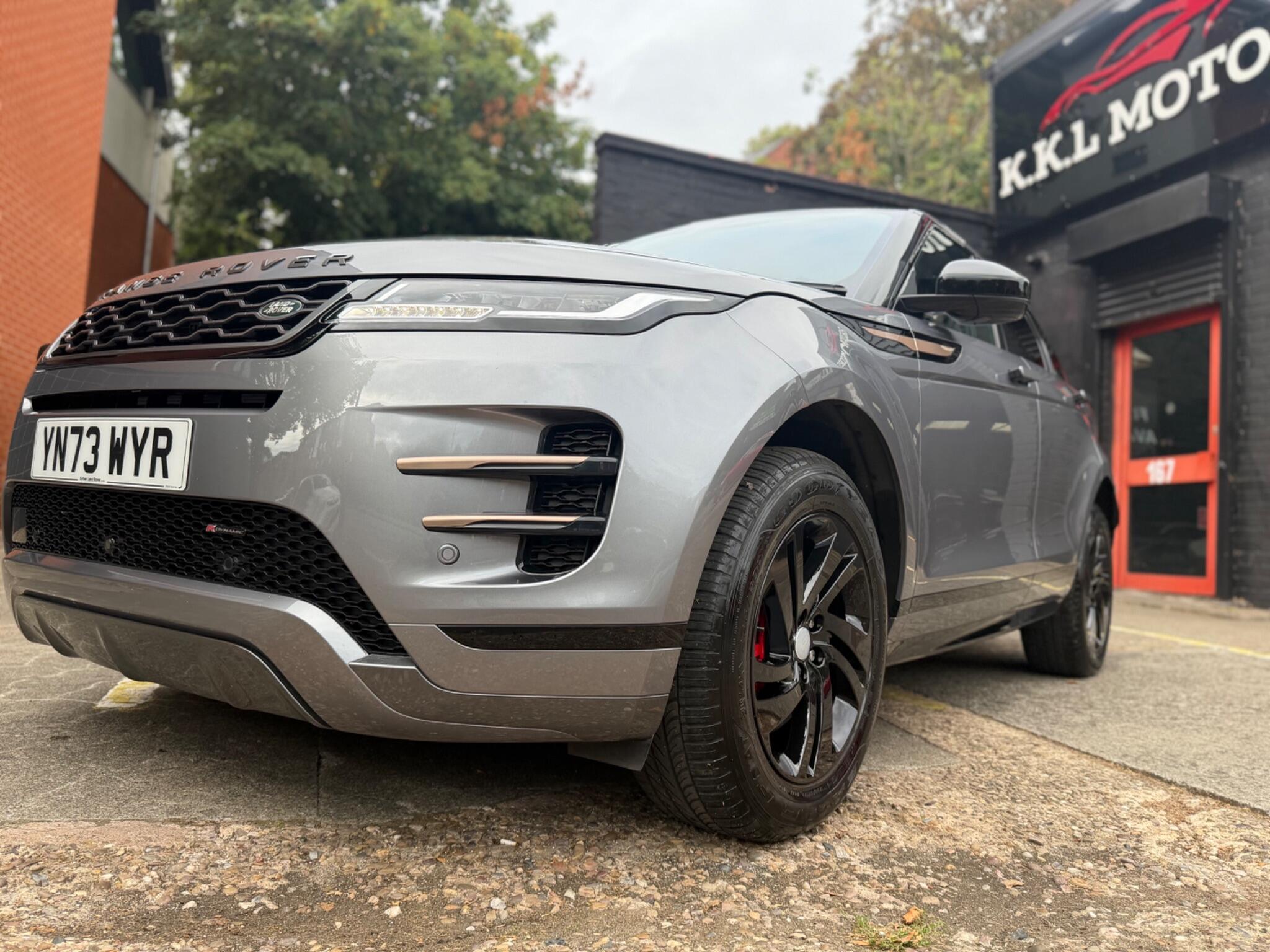 Land Rover Range Rover Evoque view 18