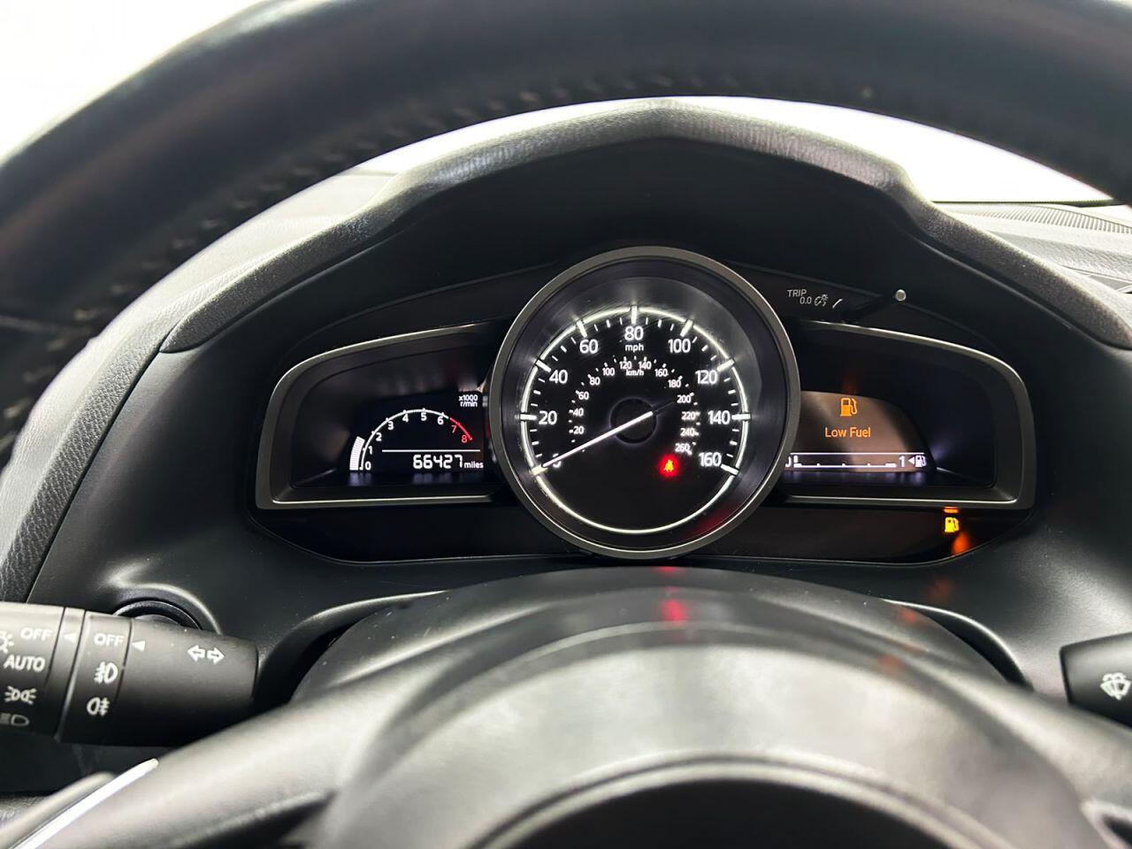 Mazda Mazda3 view 18