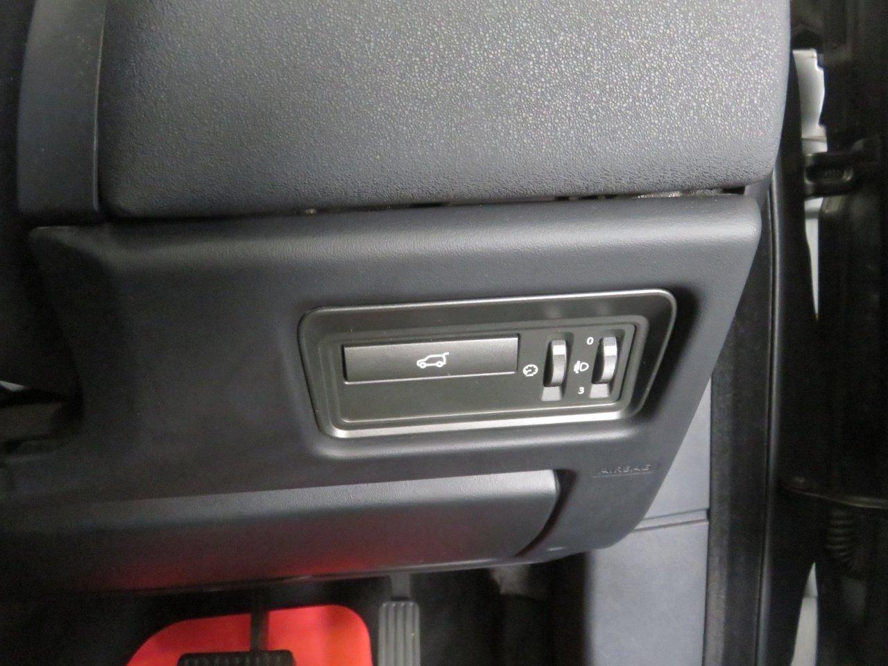Land Rover Range Rover Evoque view 48