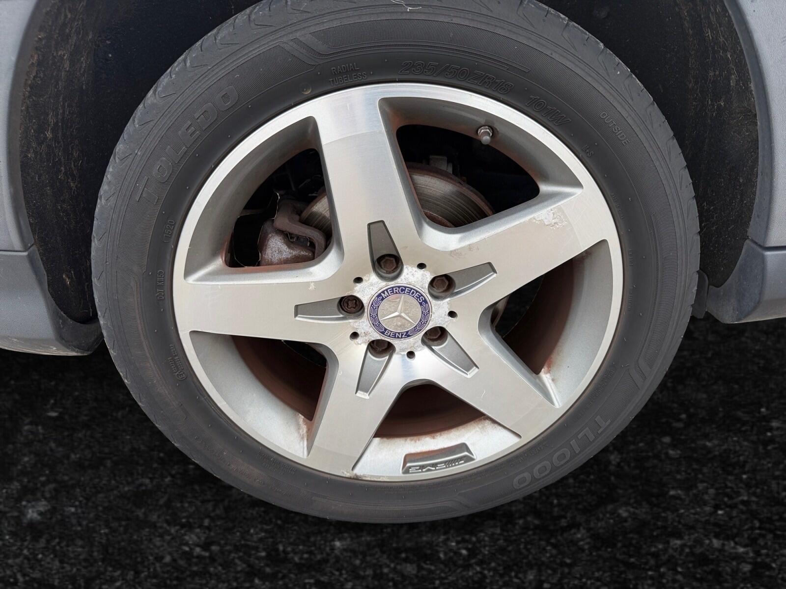 Mercedes-Benz GLA view 12