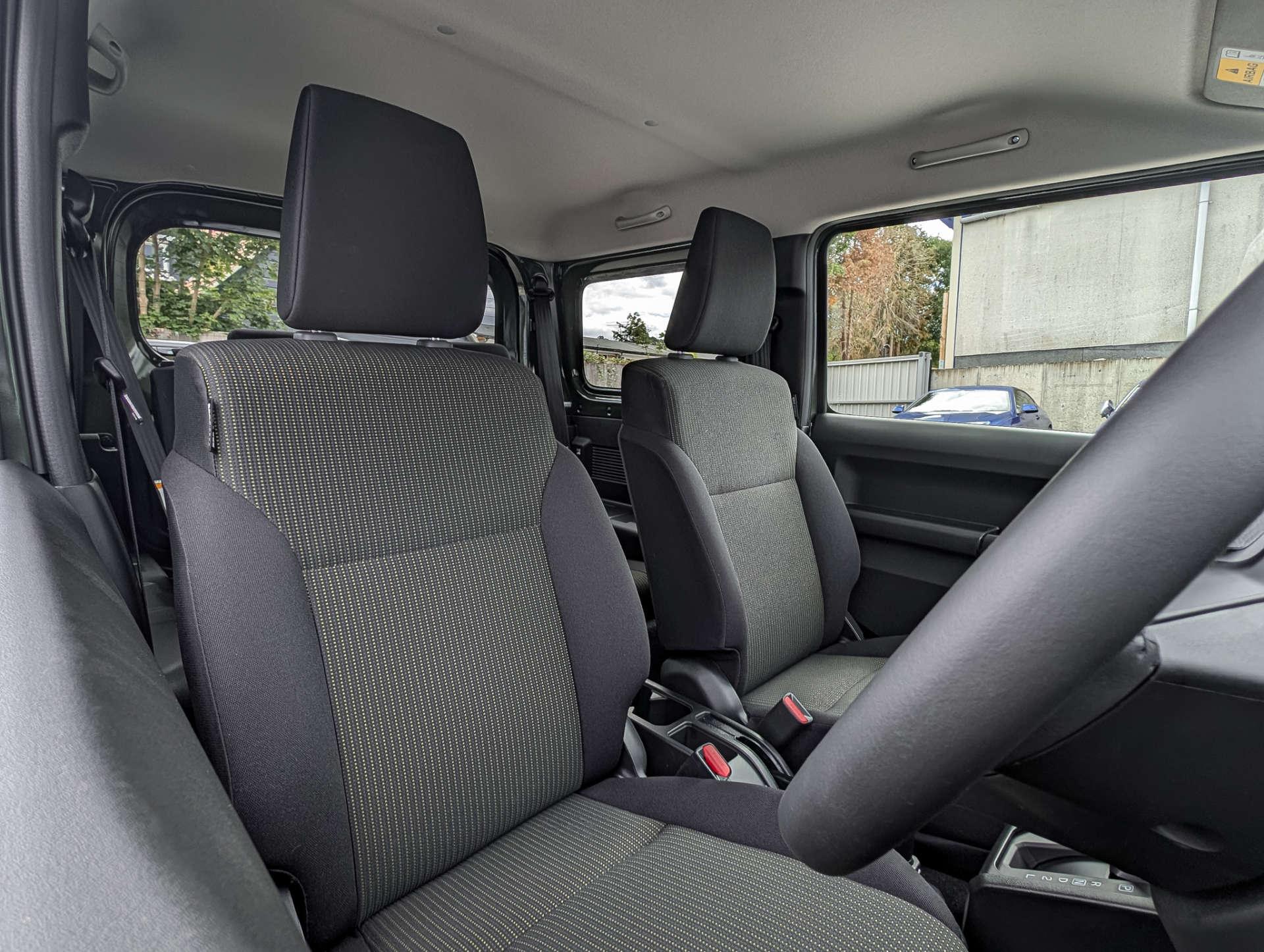 Suzuki Jimny view 25