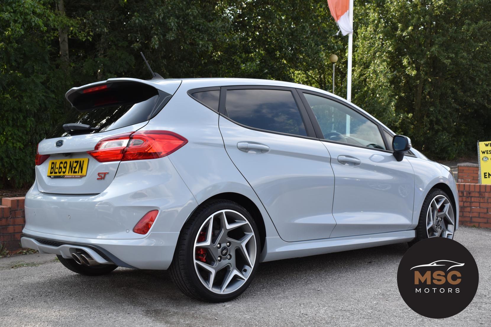 Ford Fiesta view 20