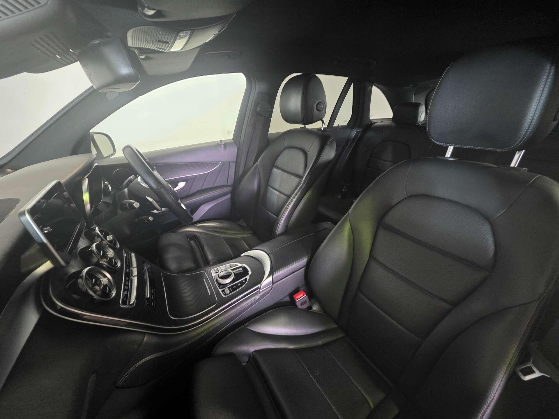 Mercedes-Benz GLC view 57