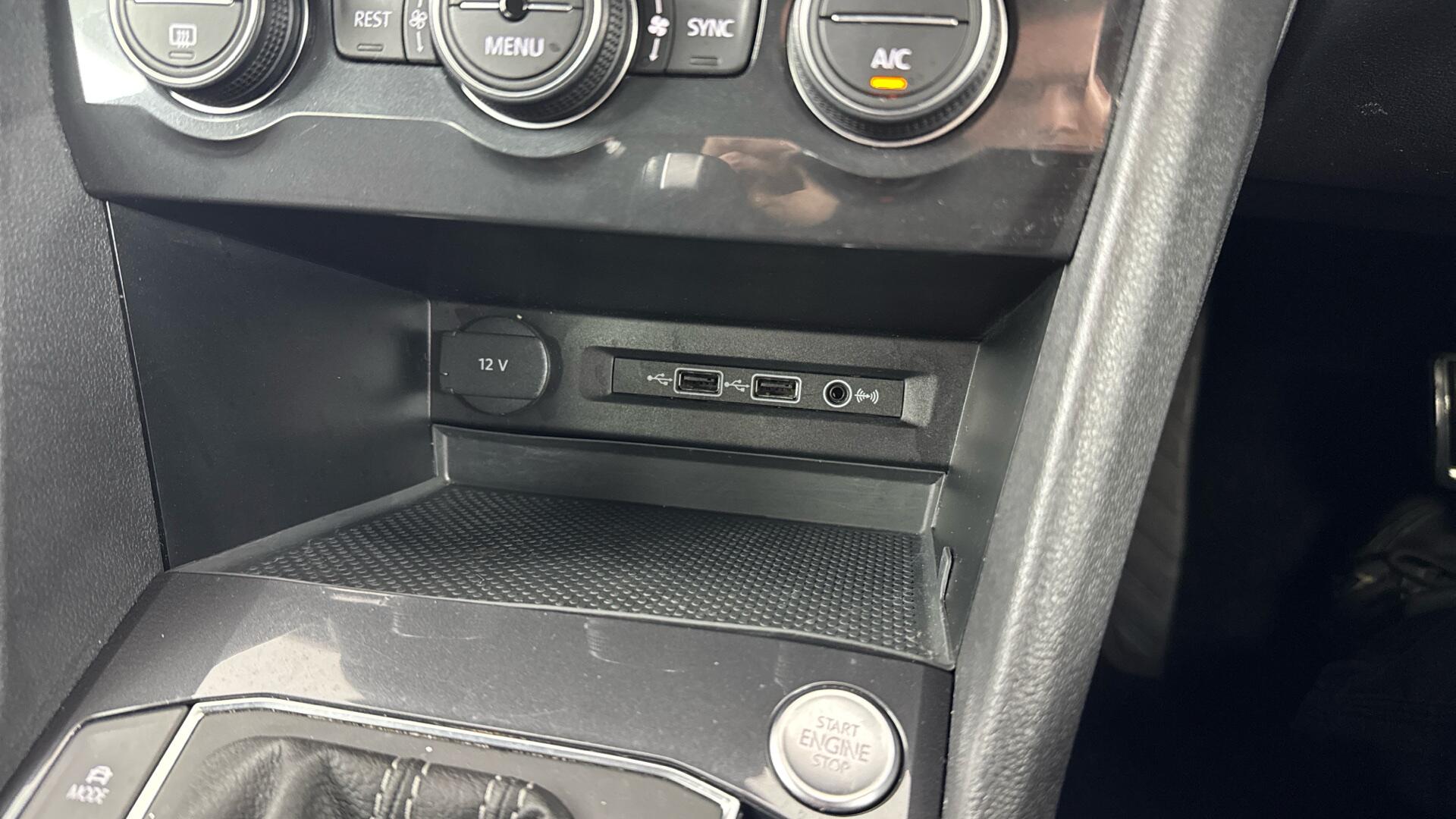 Volkswagen Tiguan Allspace view 40