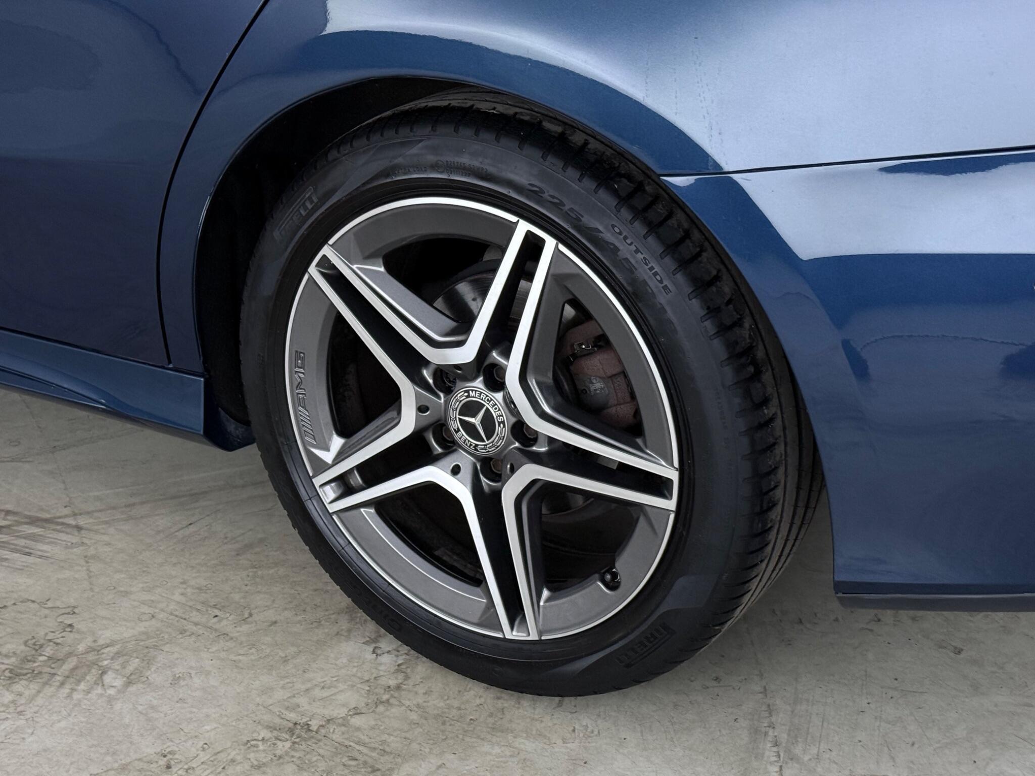Mercedes-Benz A-Class view 9