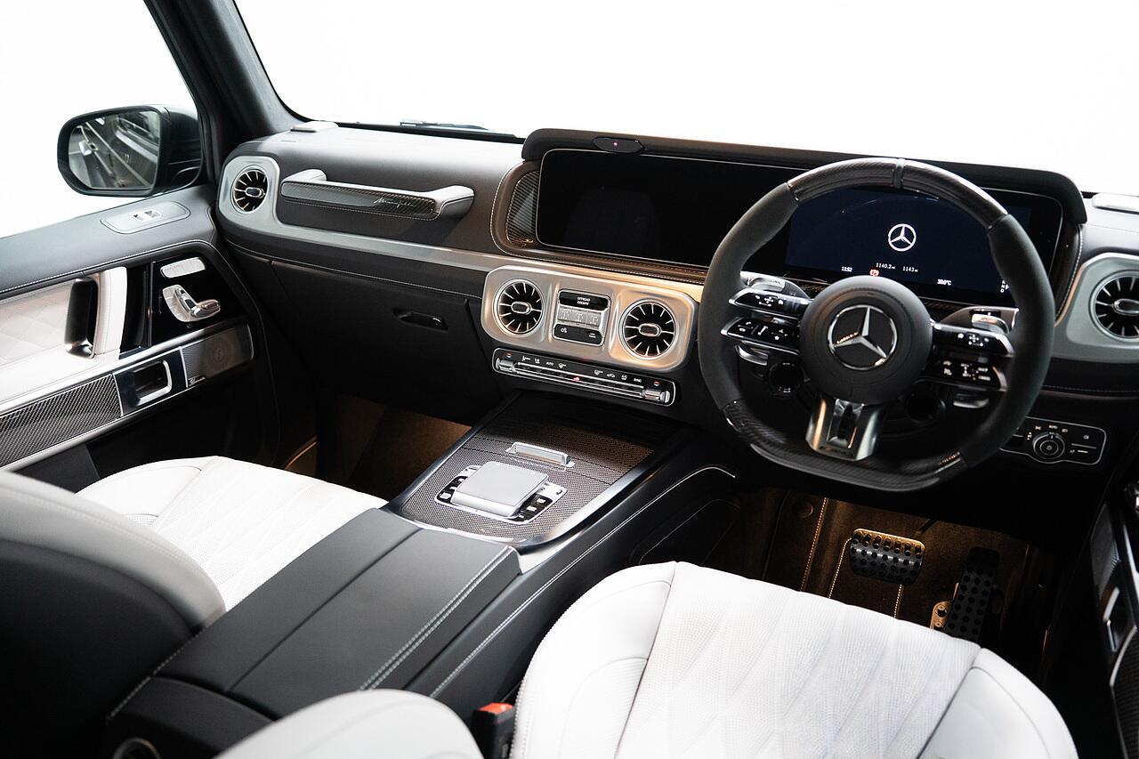Mercedes-Benz G-Class view 7