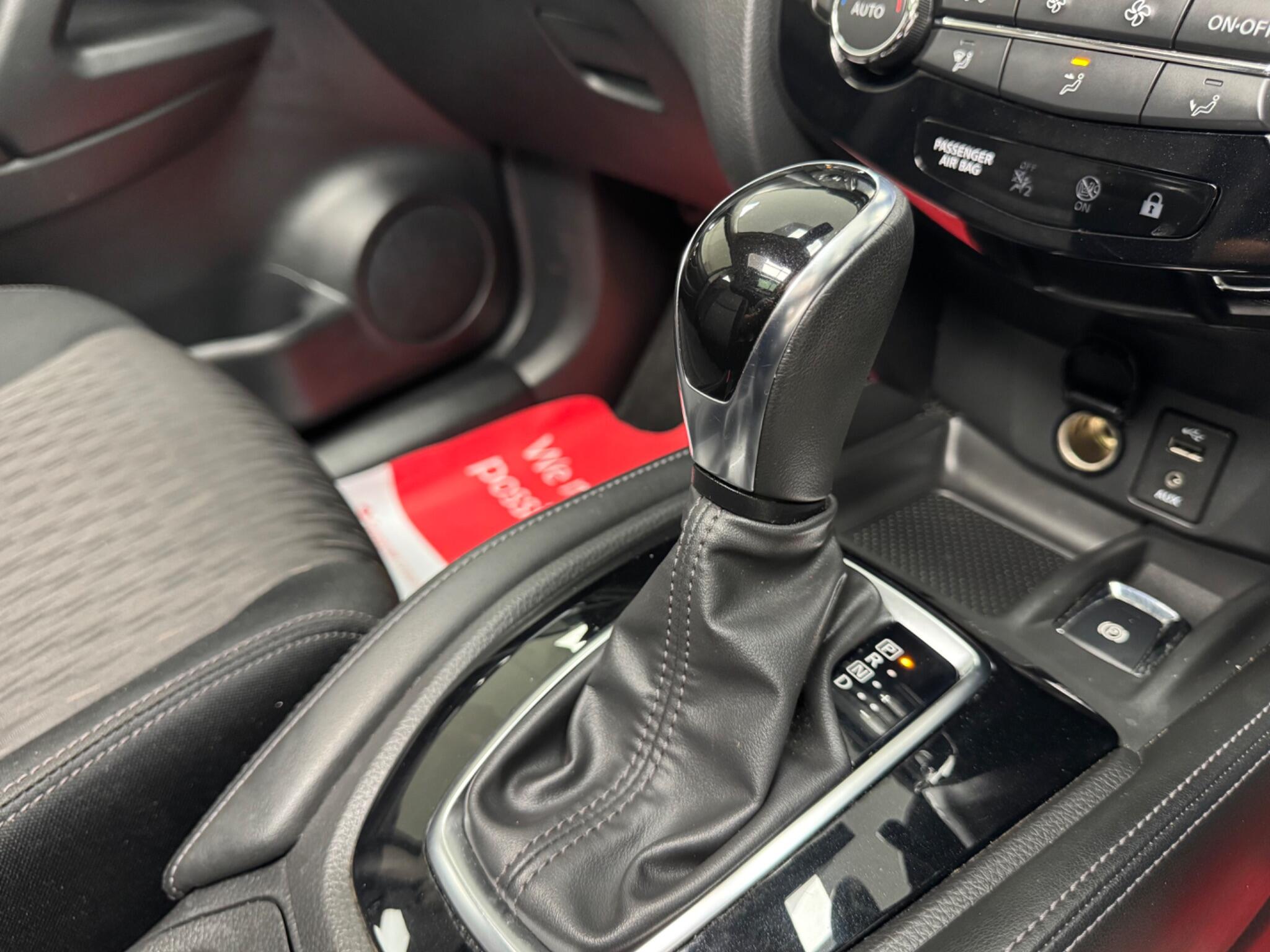 Nissan X-Trail view 7
