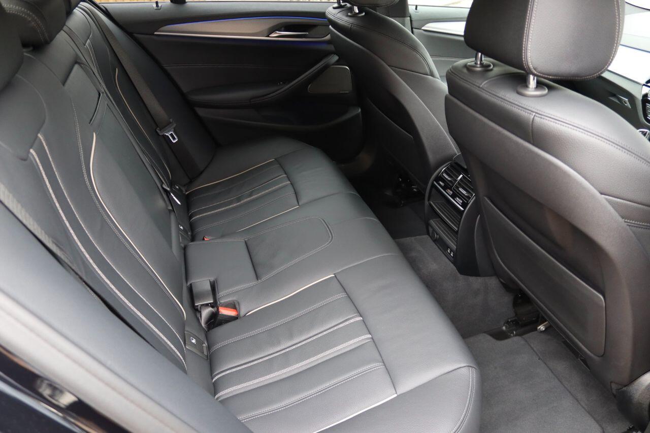 BMW 5 Series view 39