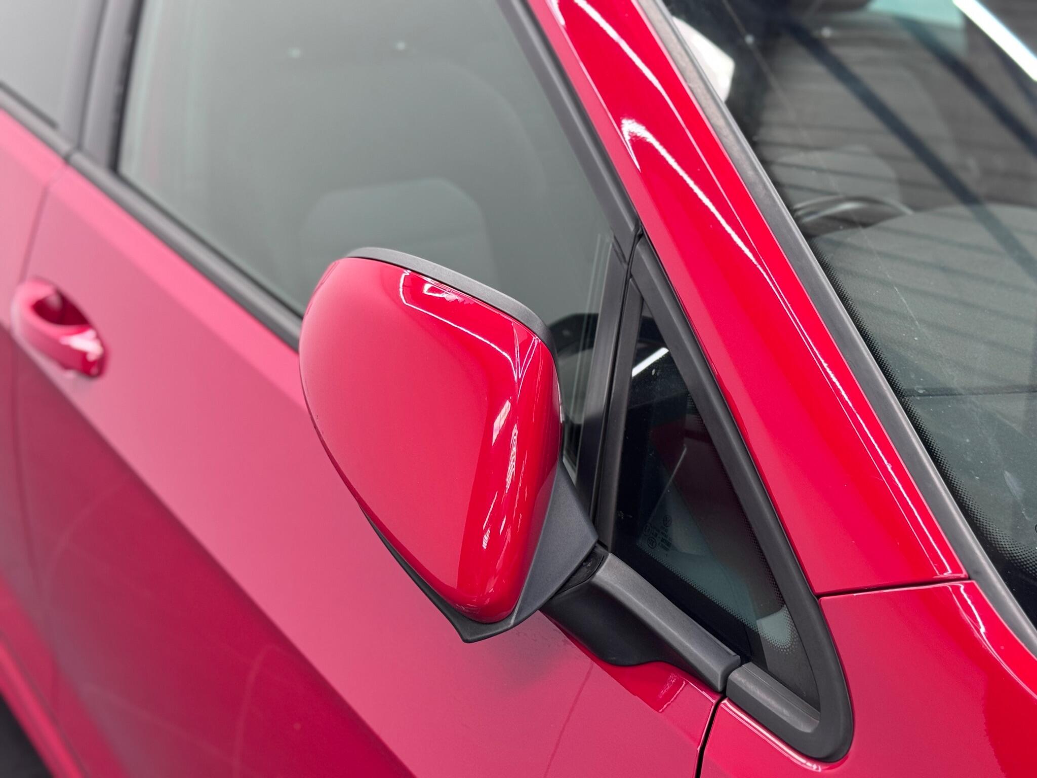 Volkswagen Golf view 12