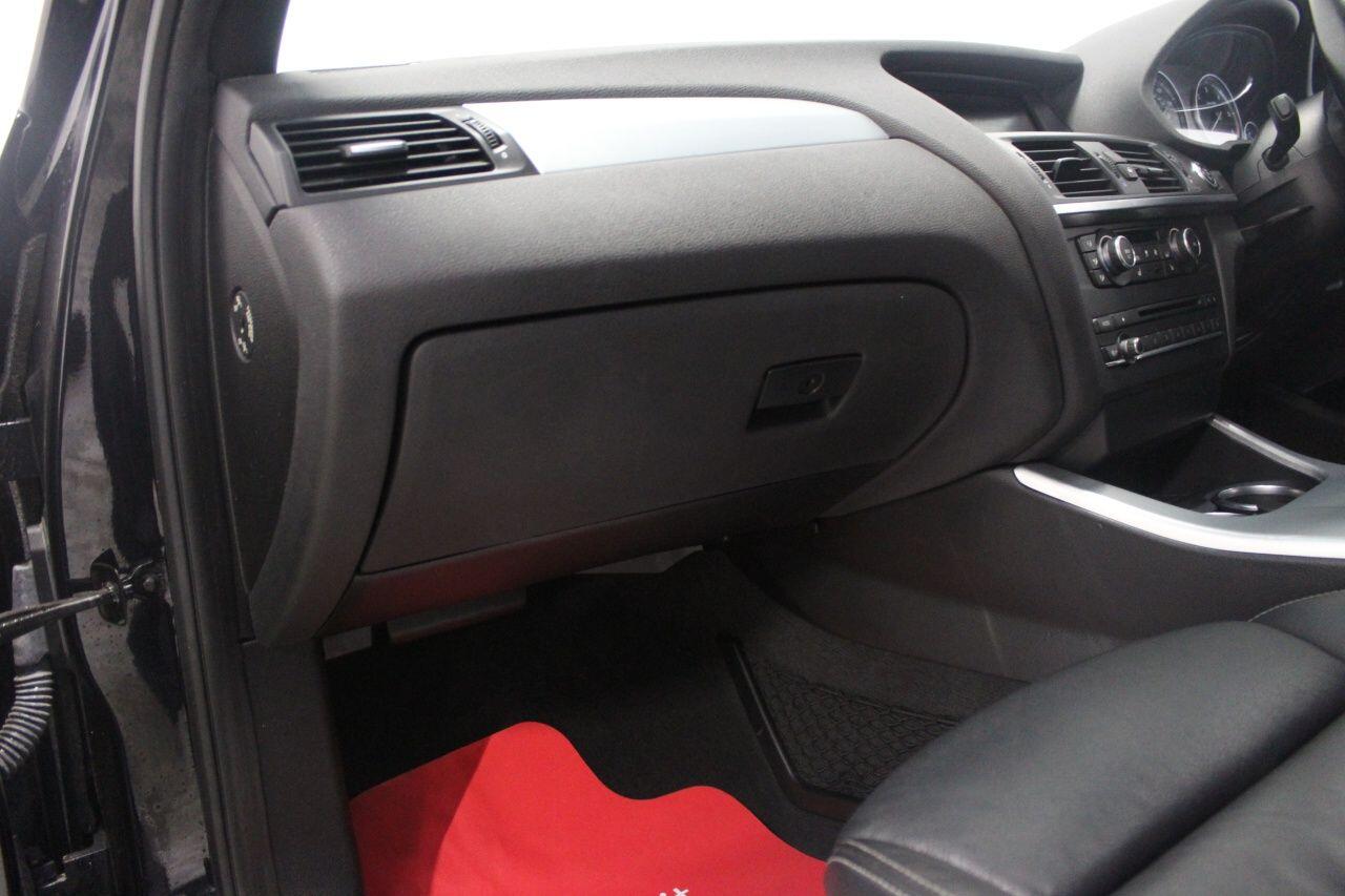 BMW X3 view 31