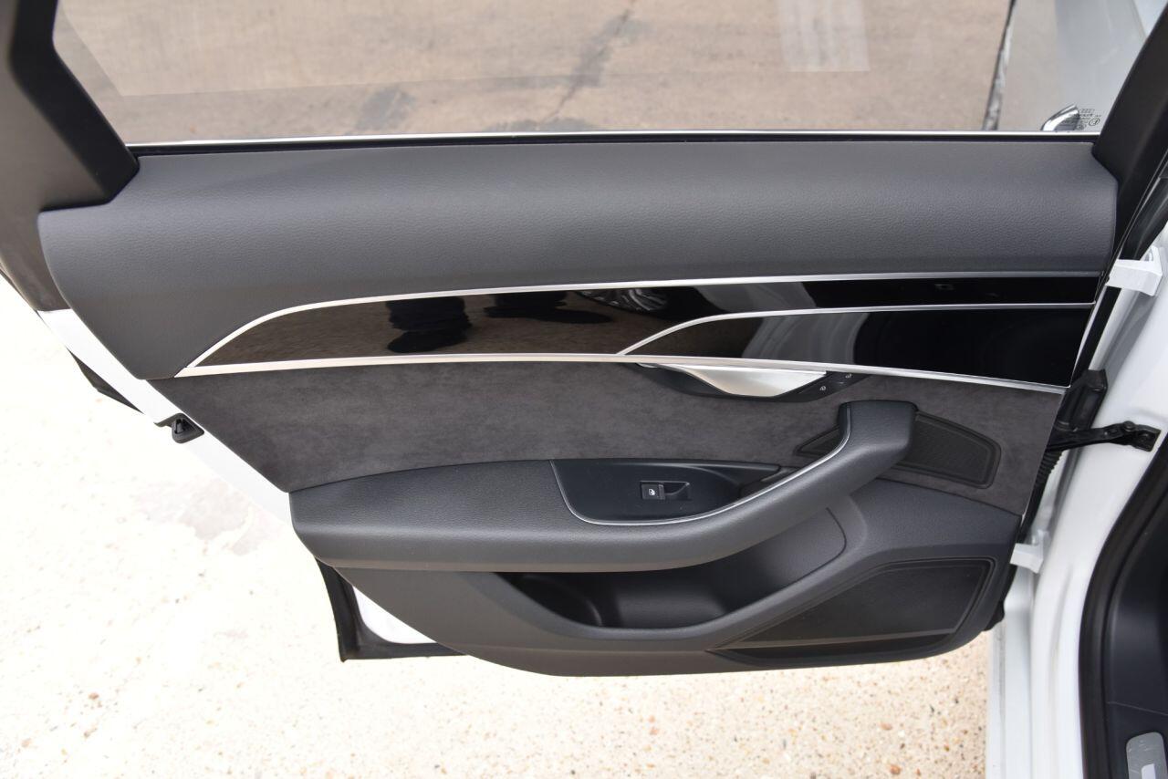 Audi A8 view 65