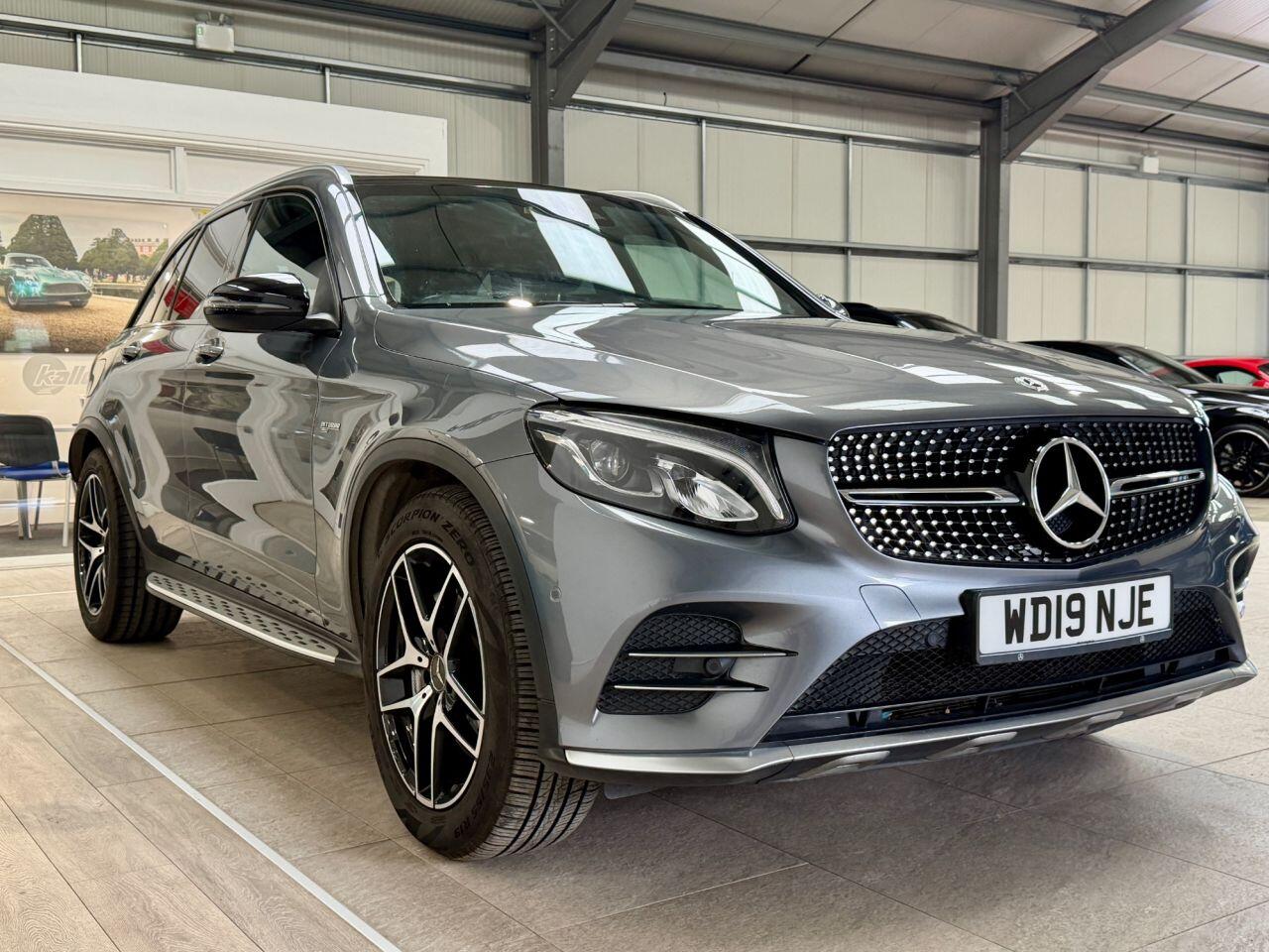 Mercedes-Benz GLC view 11