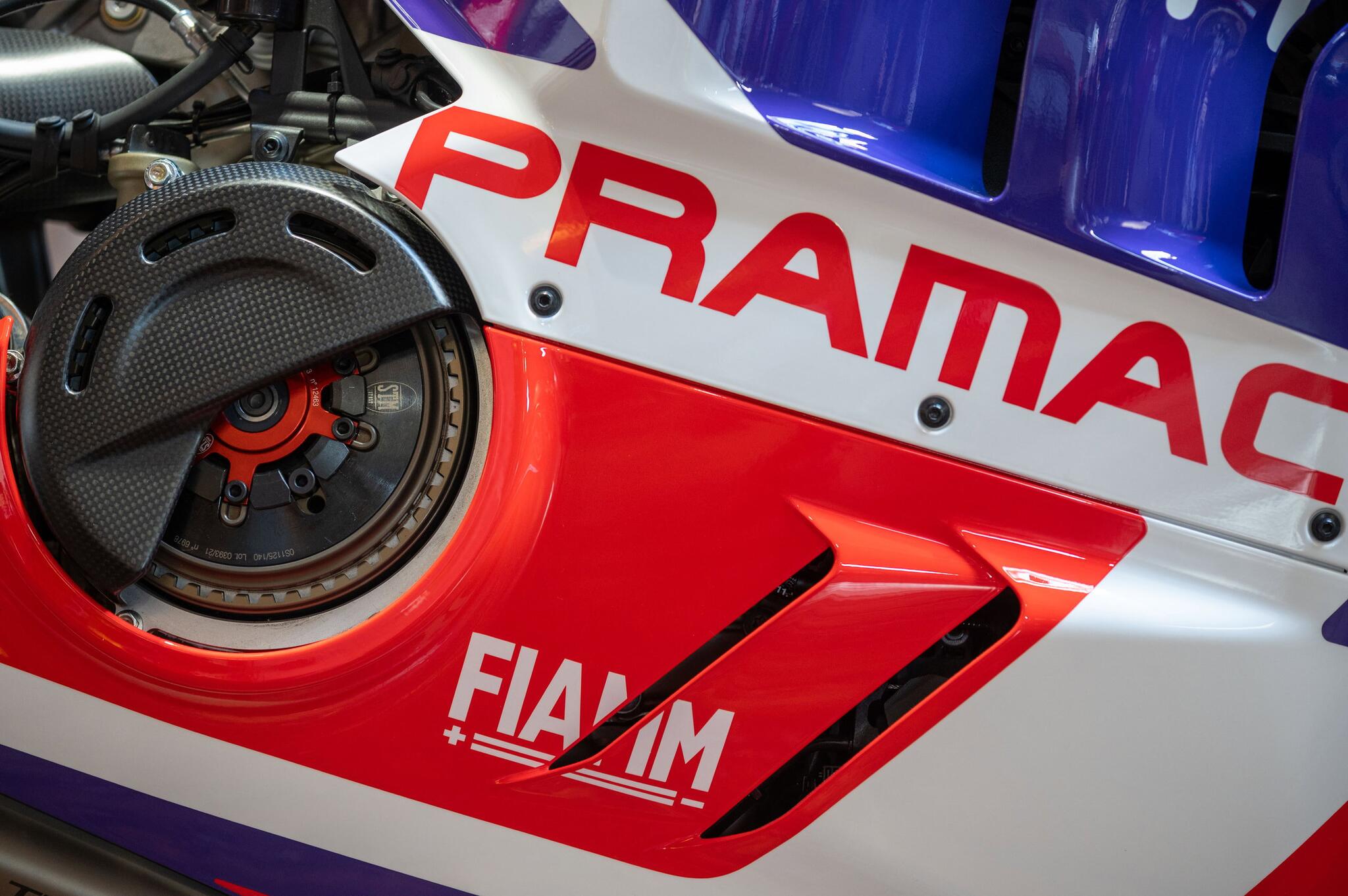 Ducati Panigale V4 view 8
