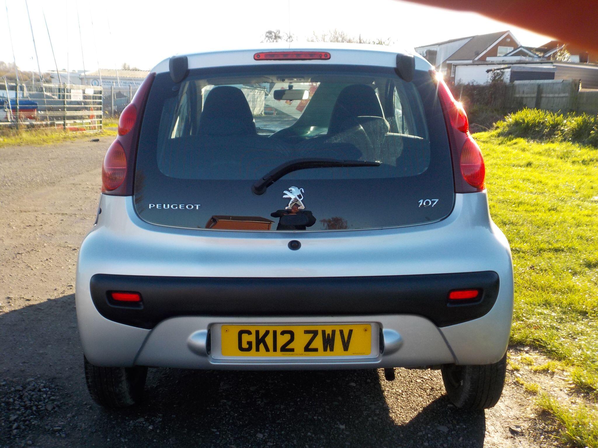 Peugeot 107 1.0 12V Active Euro 5 5dr