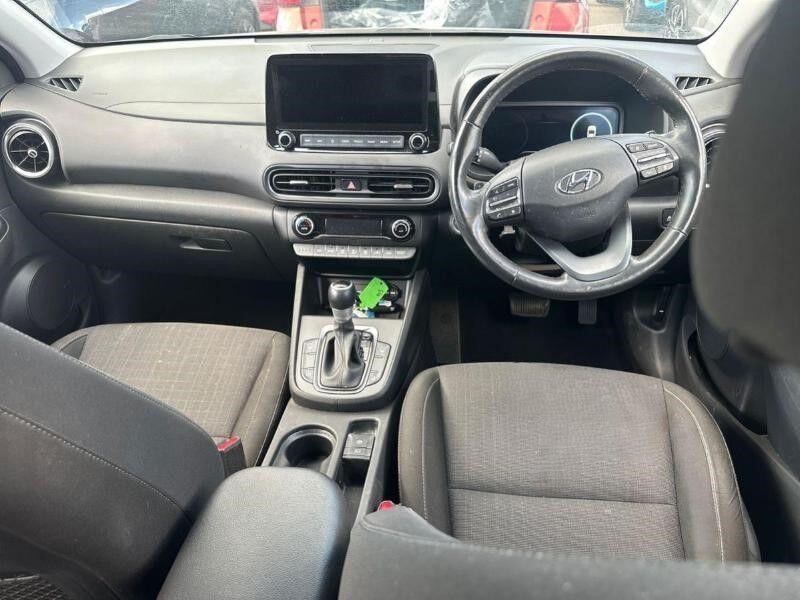 Hyundai Kona view 4