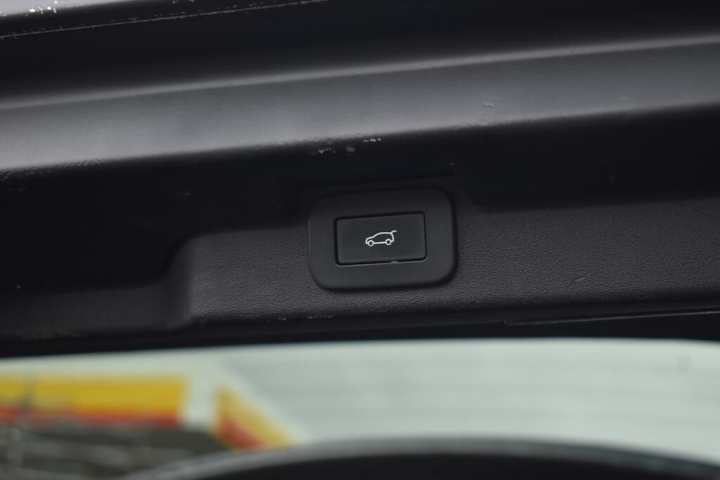 Land Rover Discovery 3 view 35