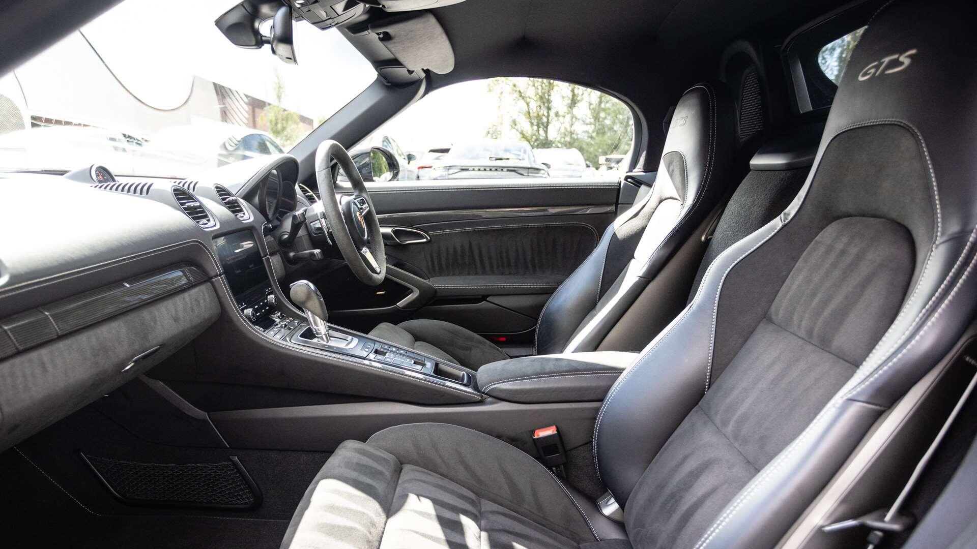 Porsche Boxster view 13
