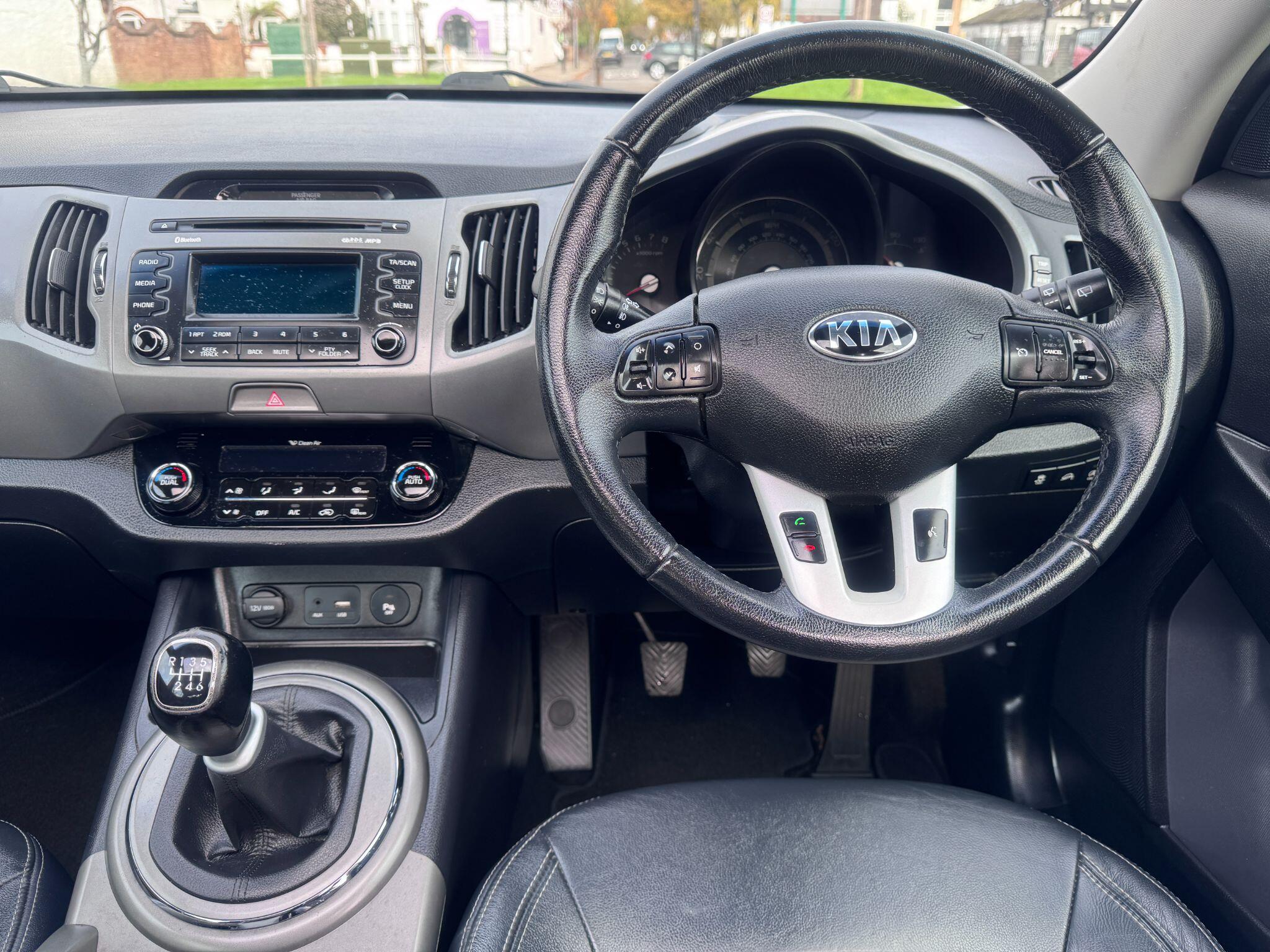 2015 Kia Sportage image 44