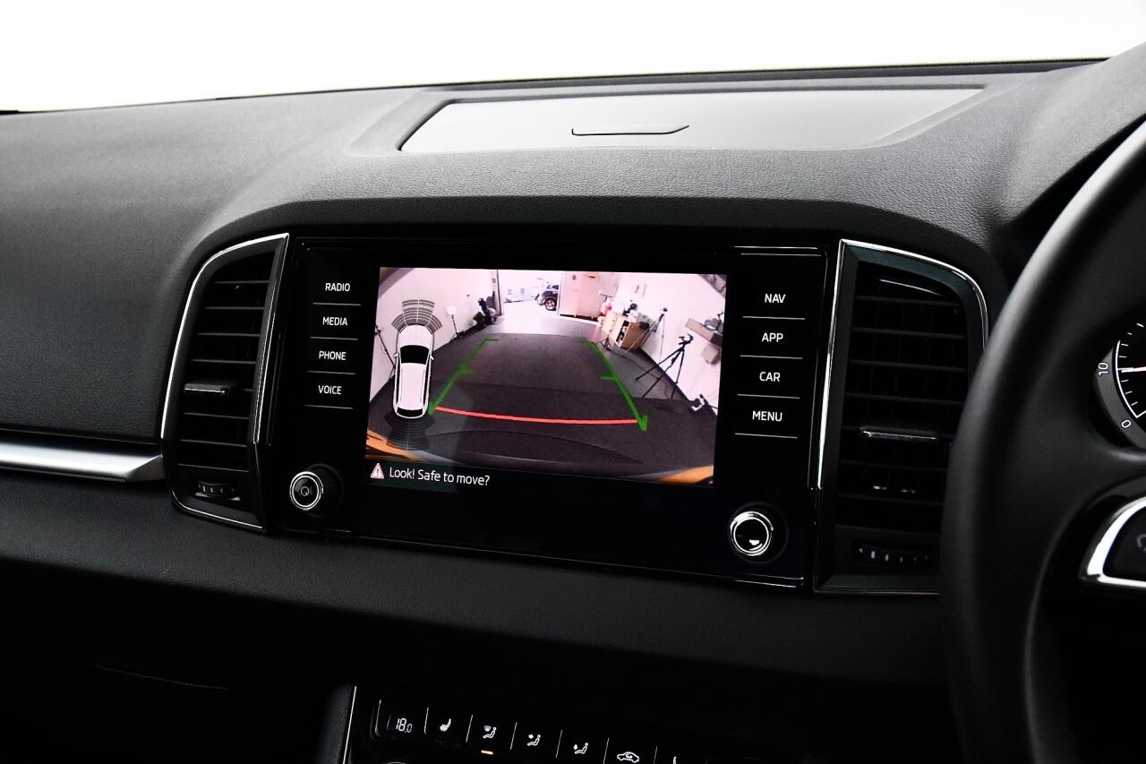 Skoda Karoq view 35