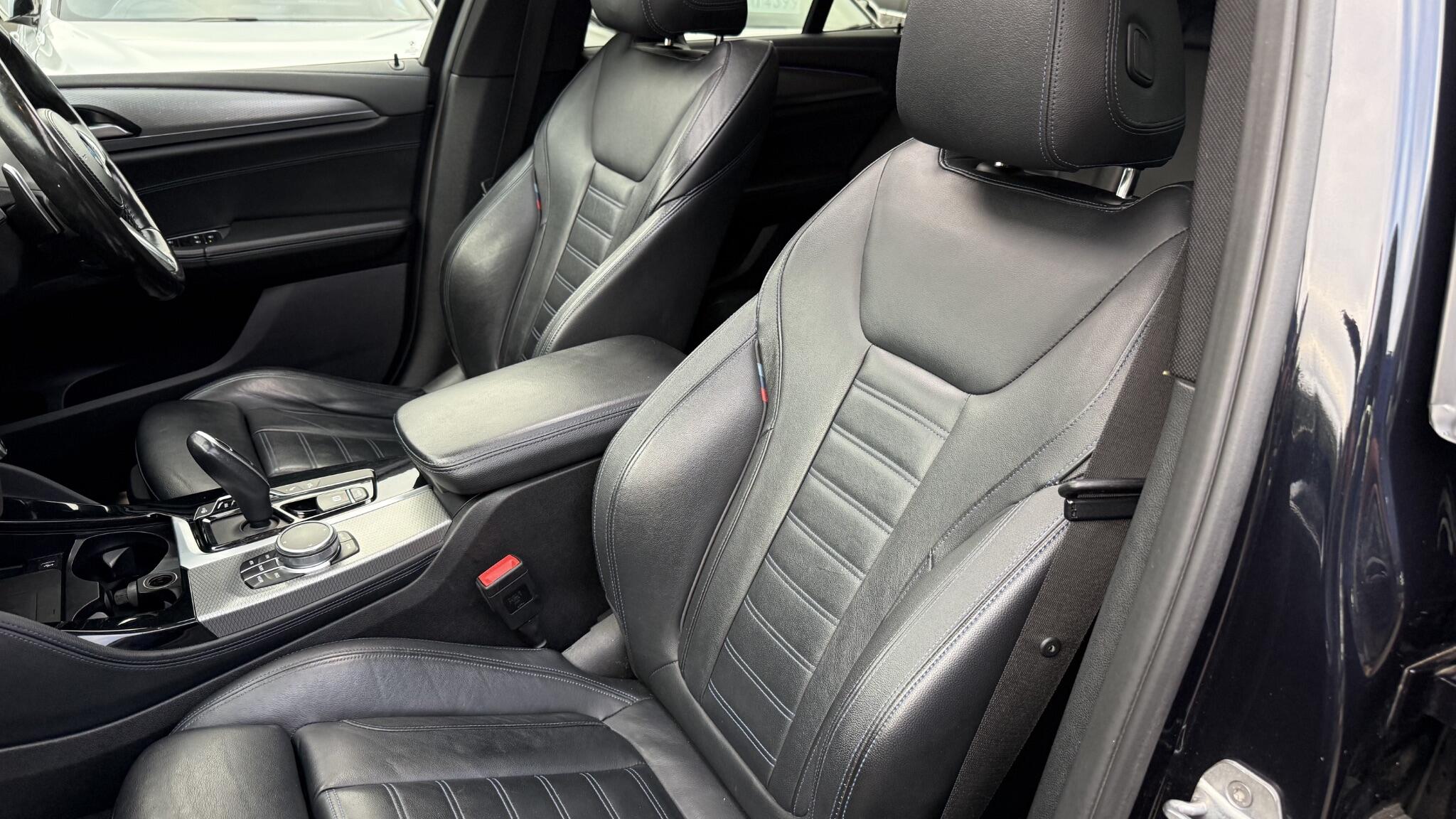 BMW X4 view 37