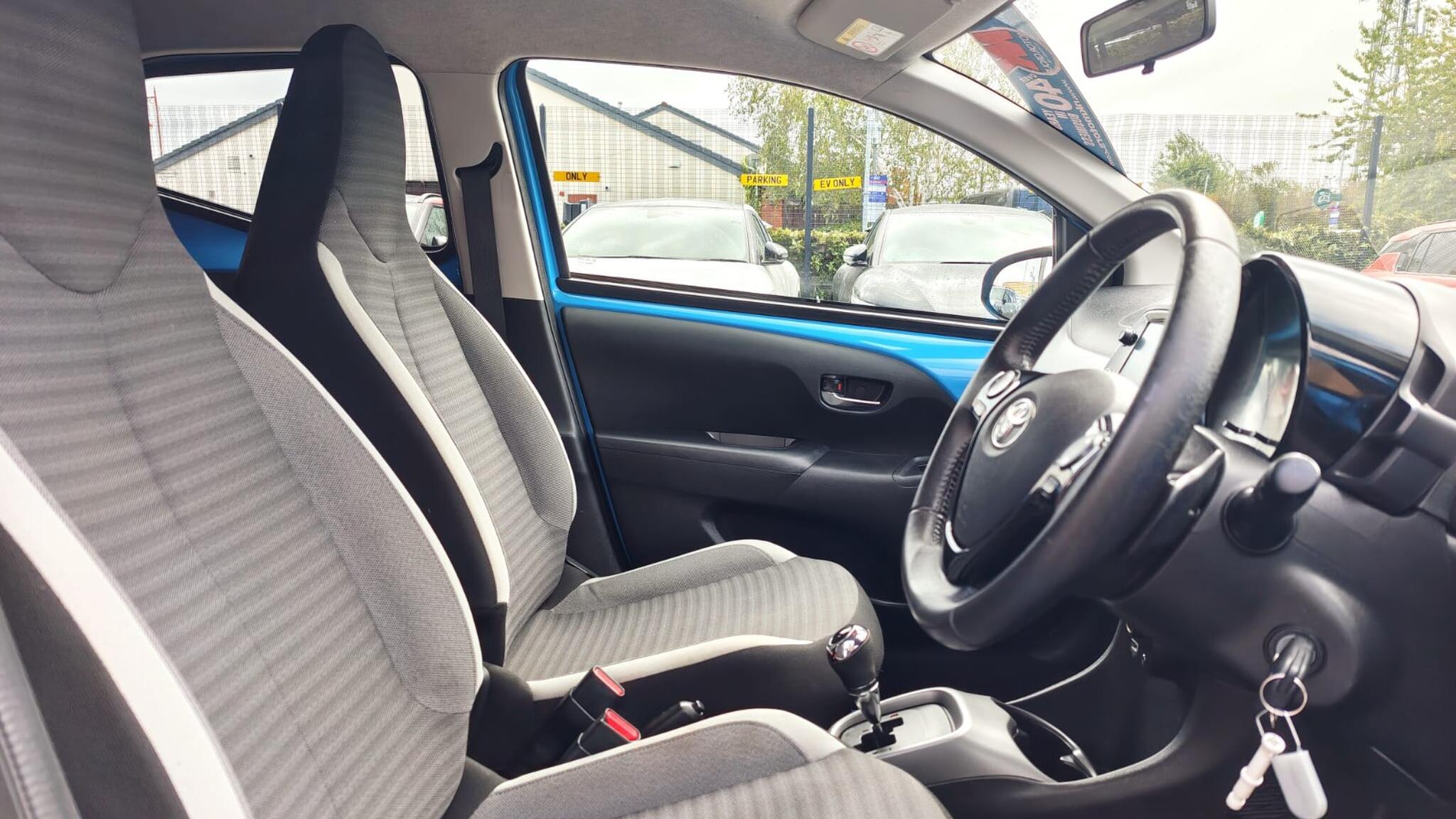Toyota Aygo view 18