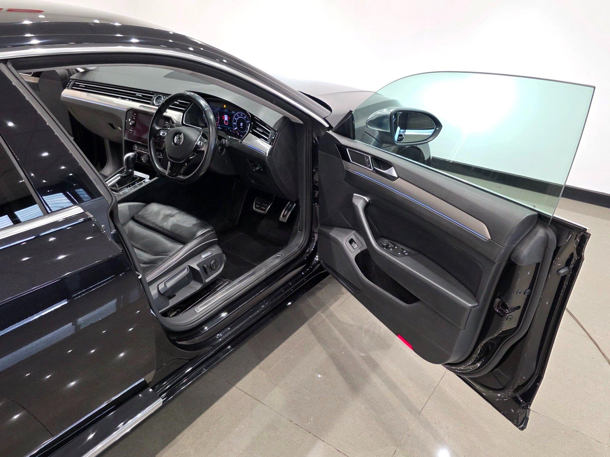 Volkswagen Arteon view 35
