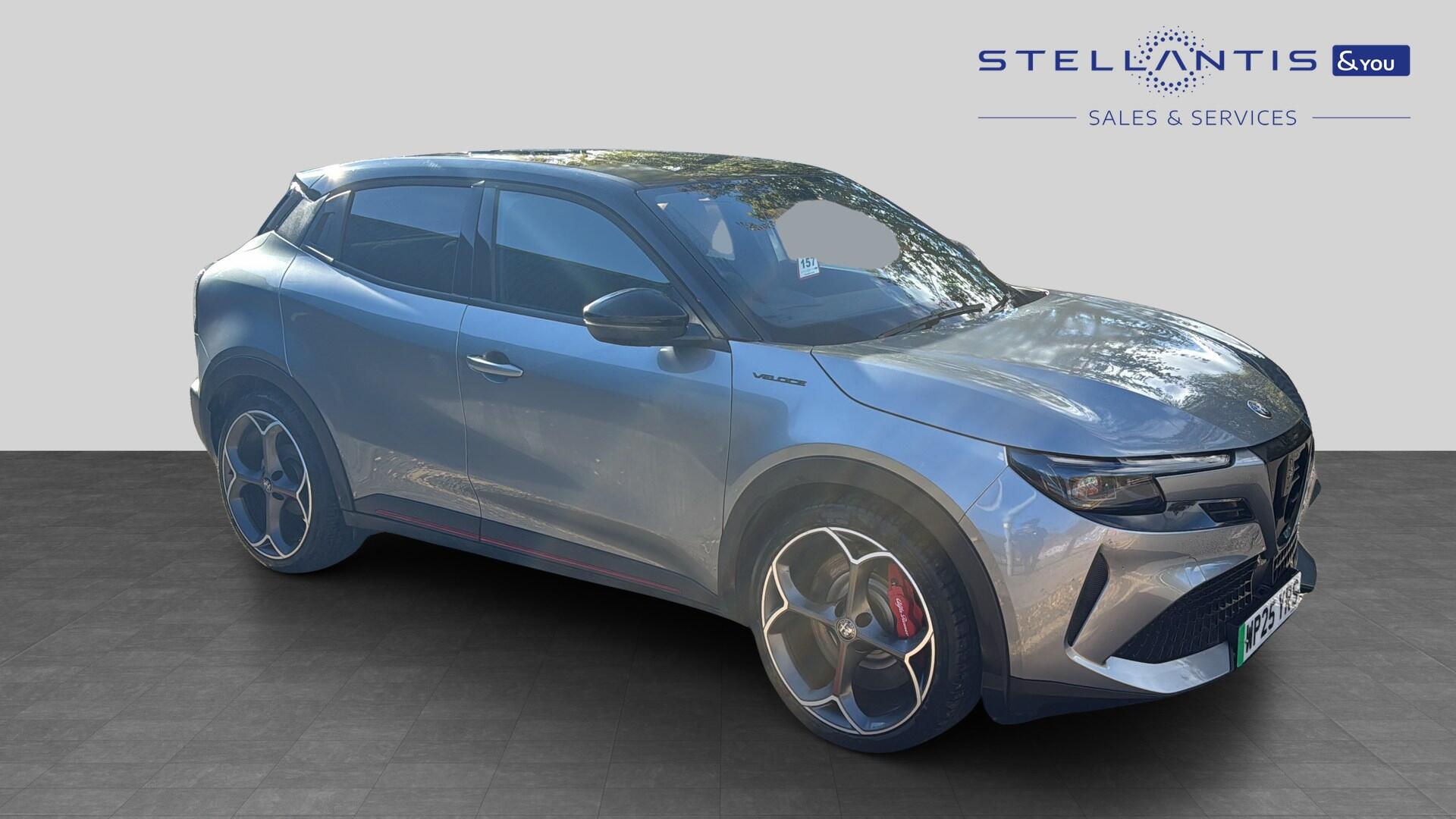 2025 Alfa Romeo Junior