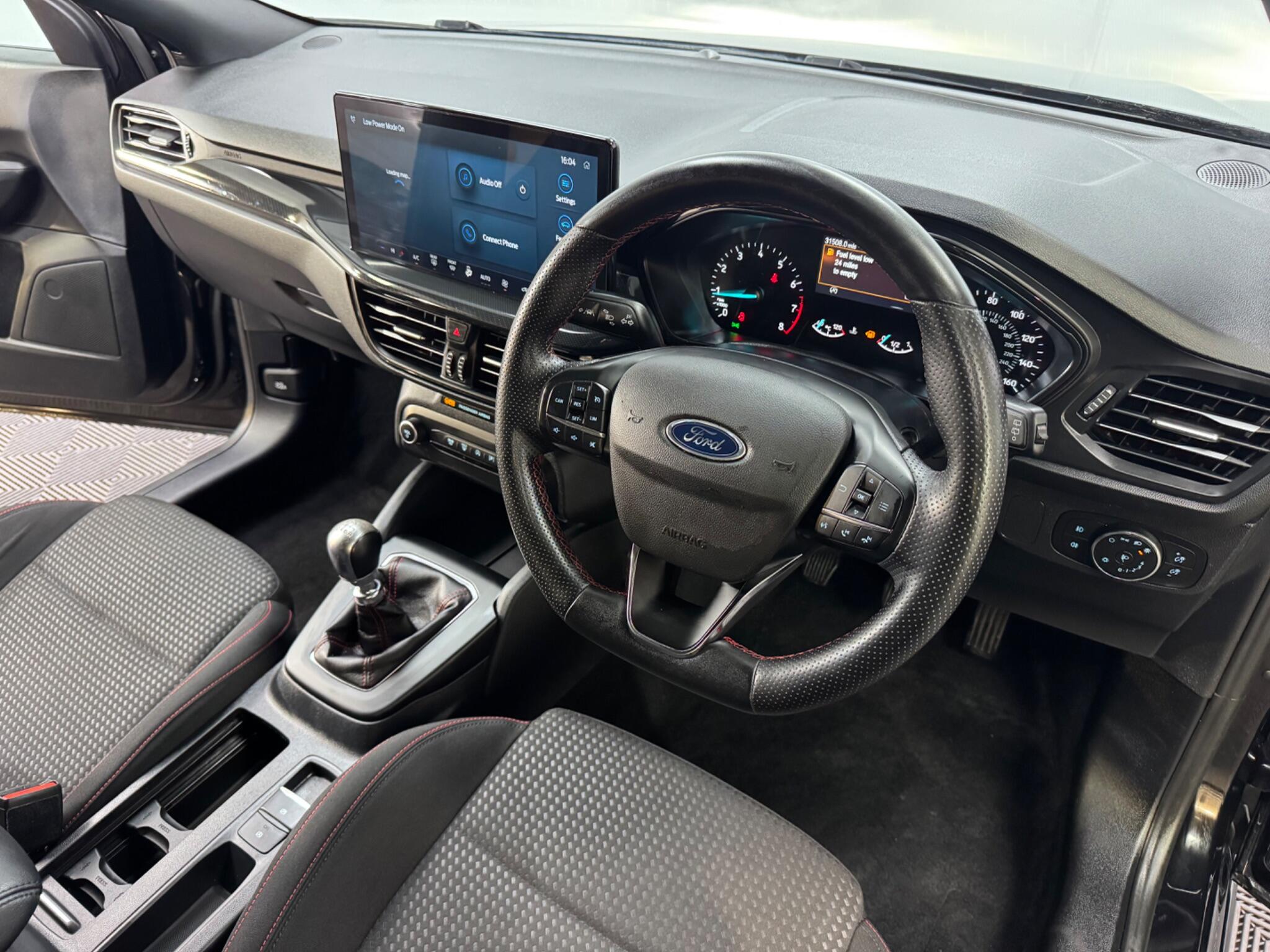 Ford Focus view 7