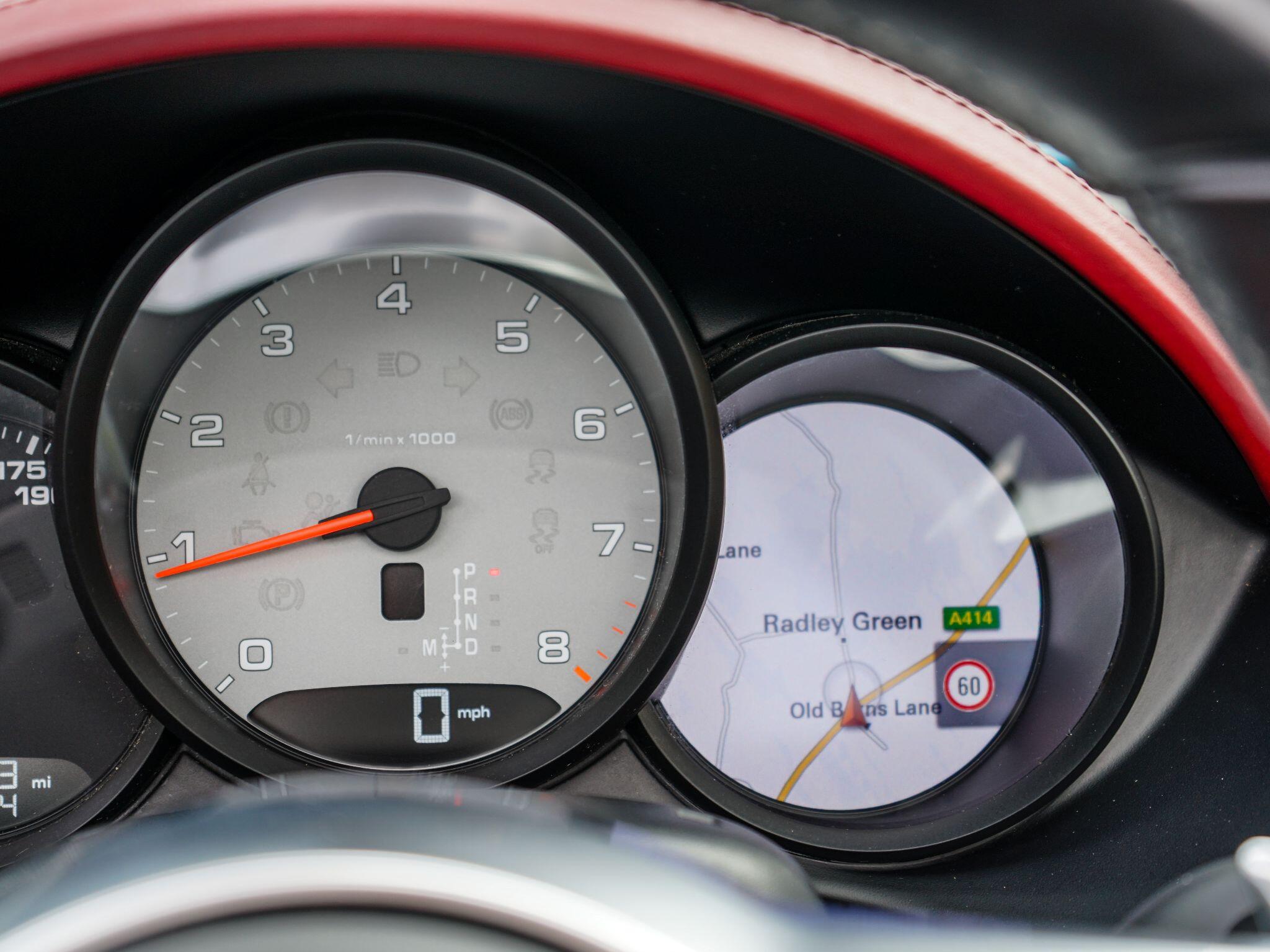 Porsche 718 Boxster view 9