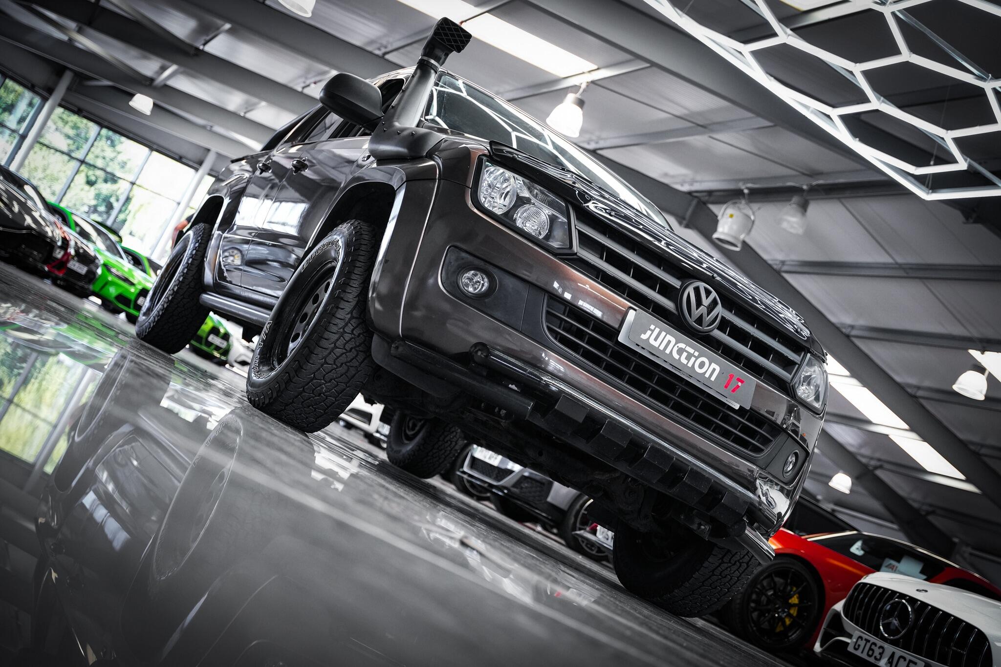 Volkswagen Amarok view 32
