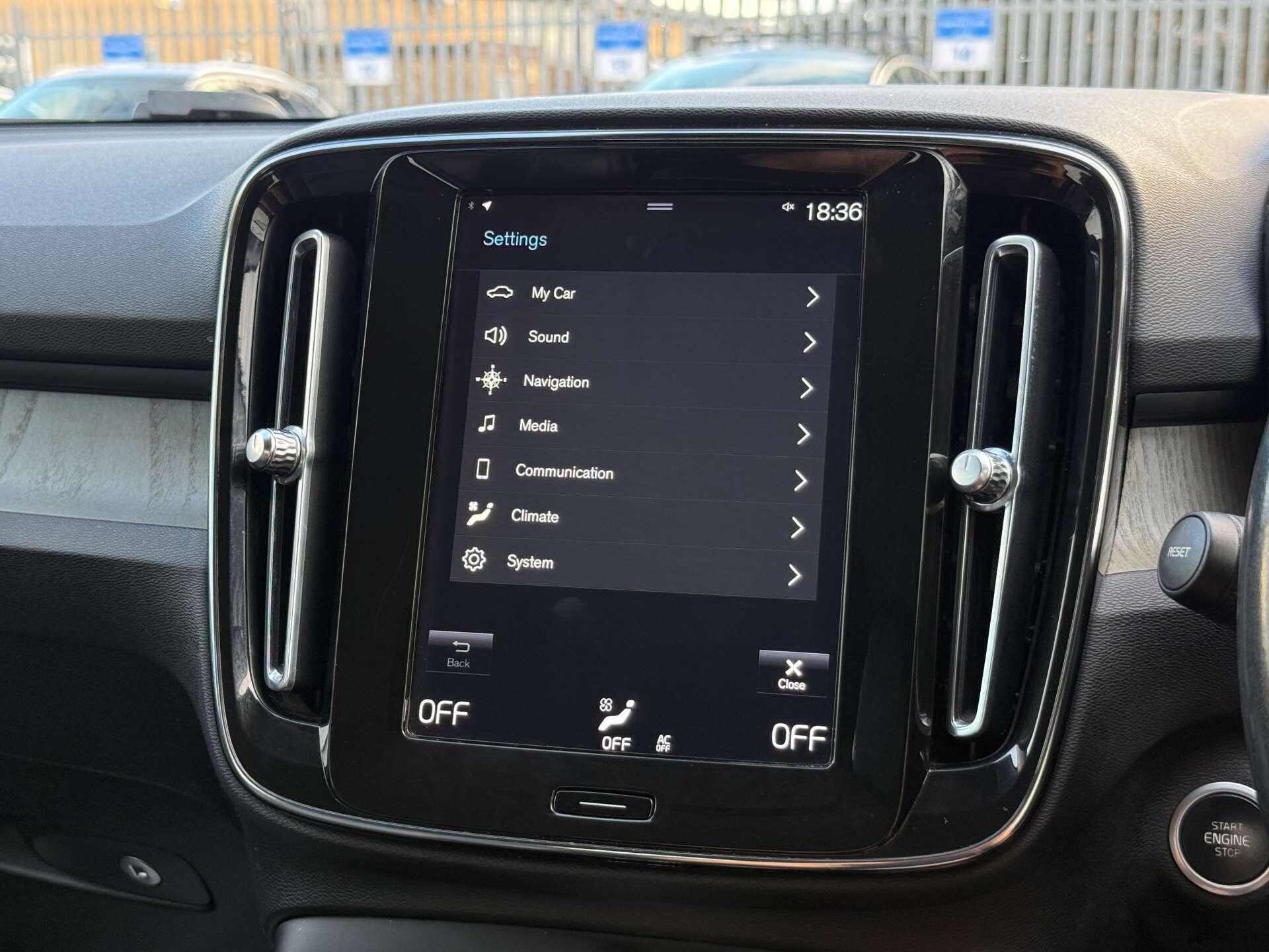 Volvo XC40 view 69