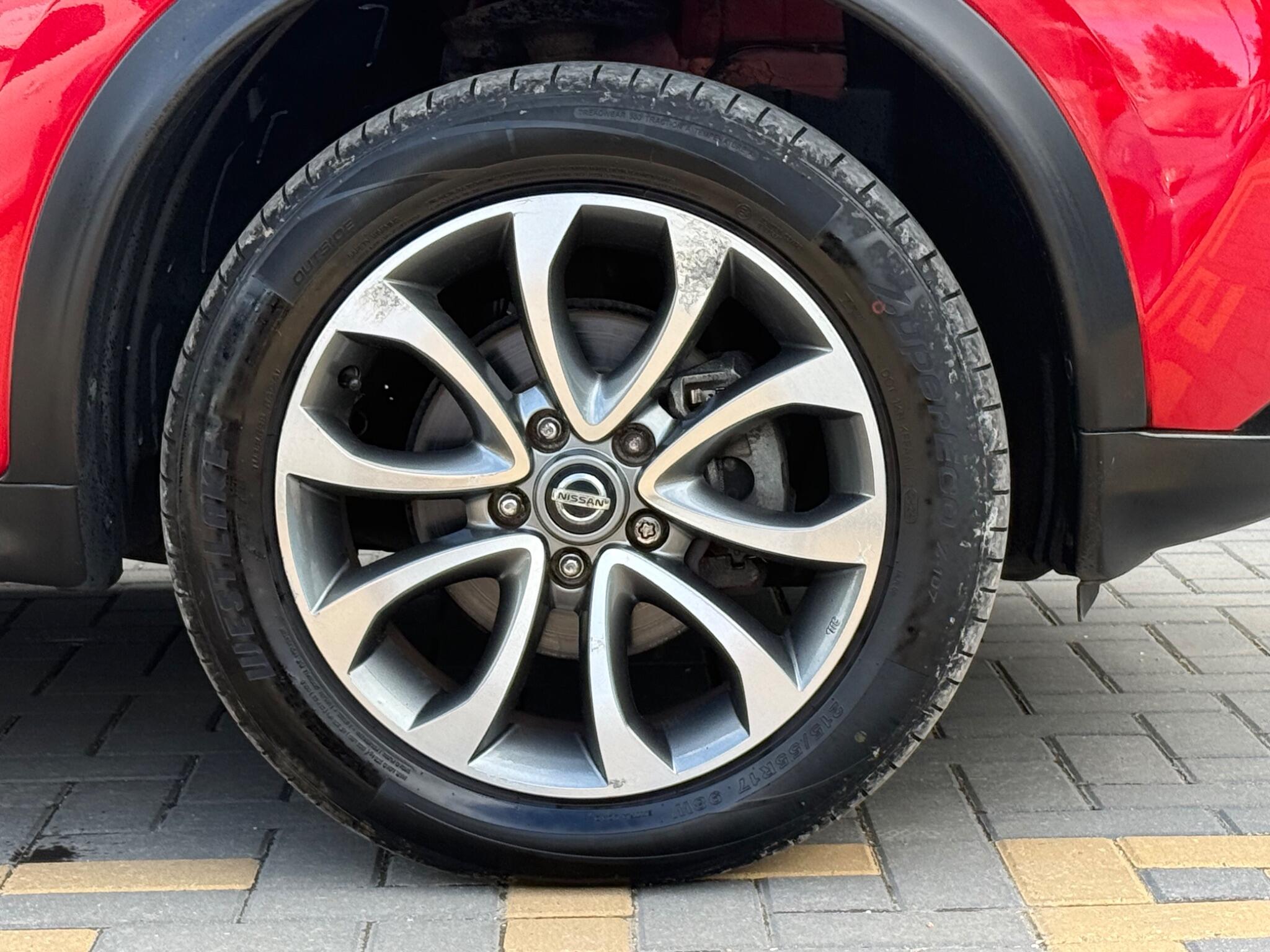 Nissan Juke view 13