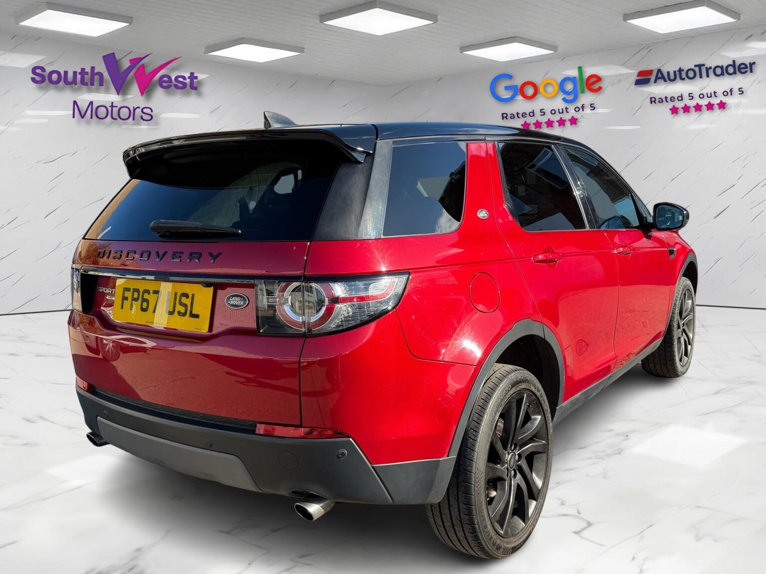 Land Rover Discovery Sport view 6