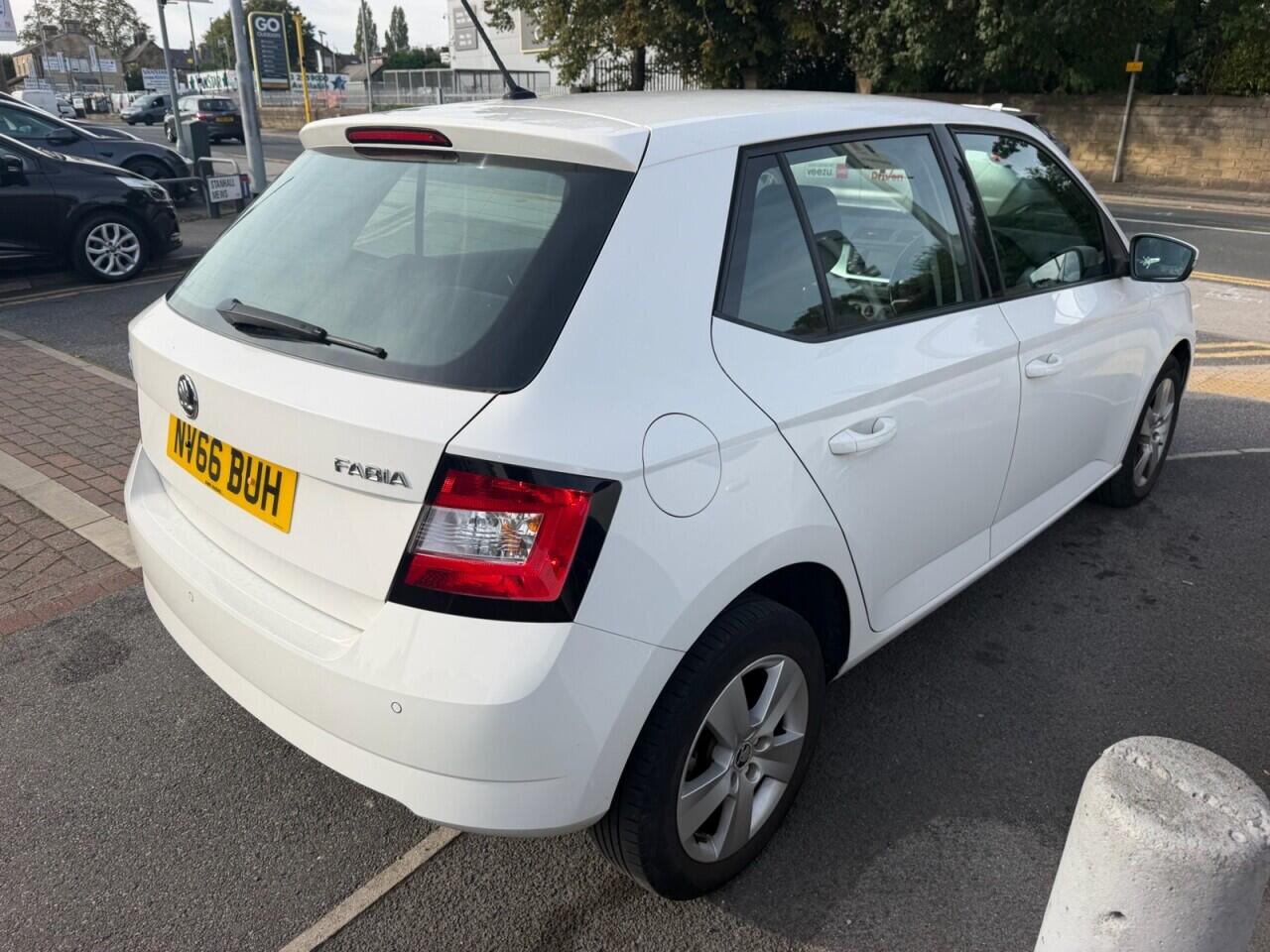 Skoda Fabia view 9
