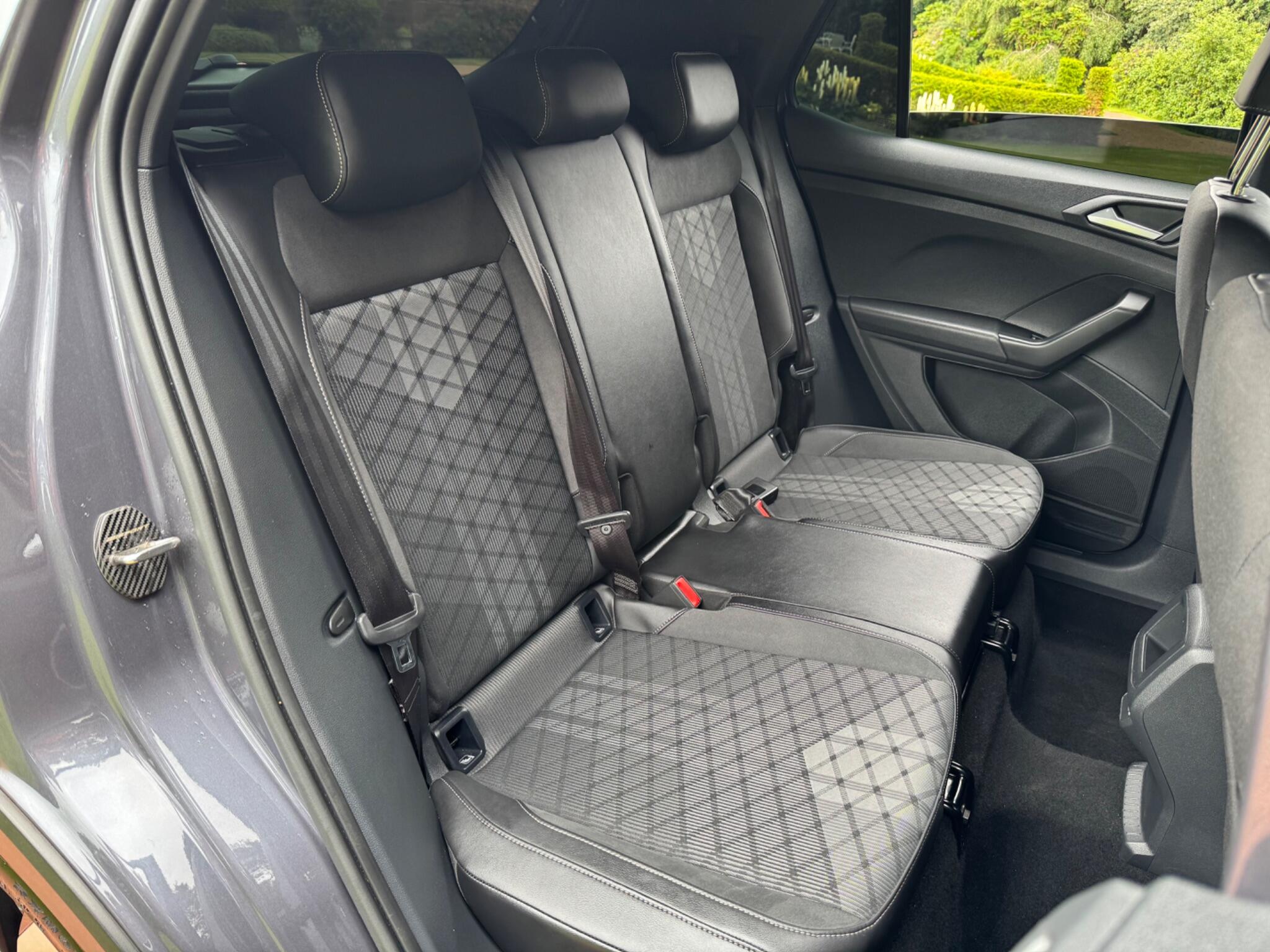 Volkswagen T-Cross view 15