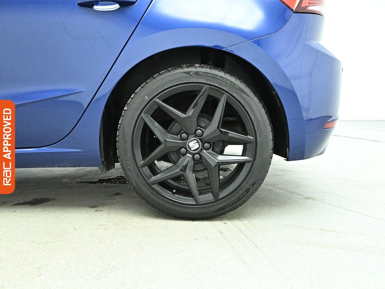 SEAT Ibiza view 26