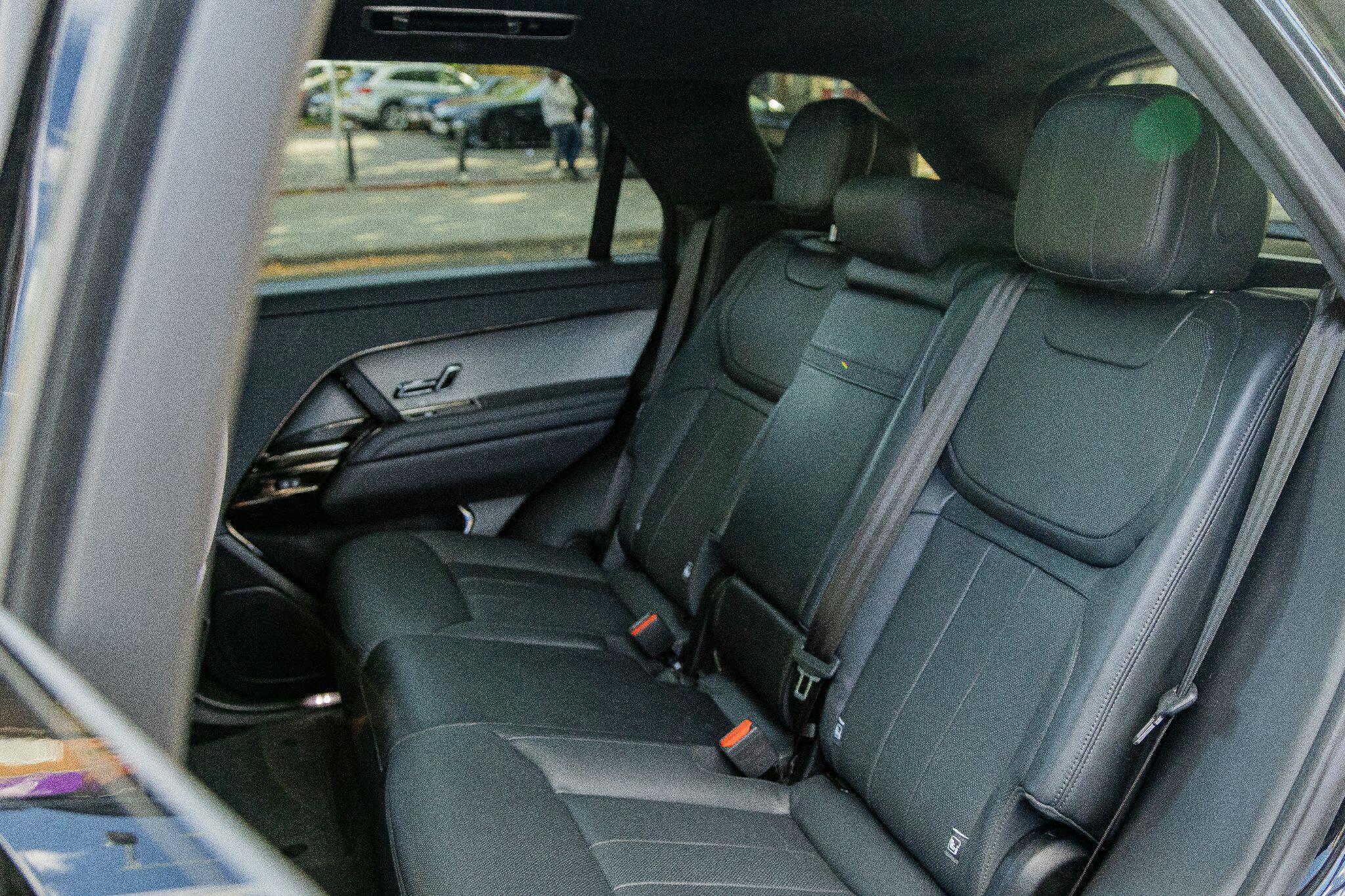 Land Rover Range Rover Sport view 15