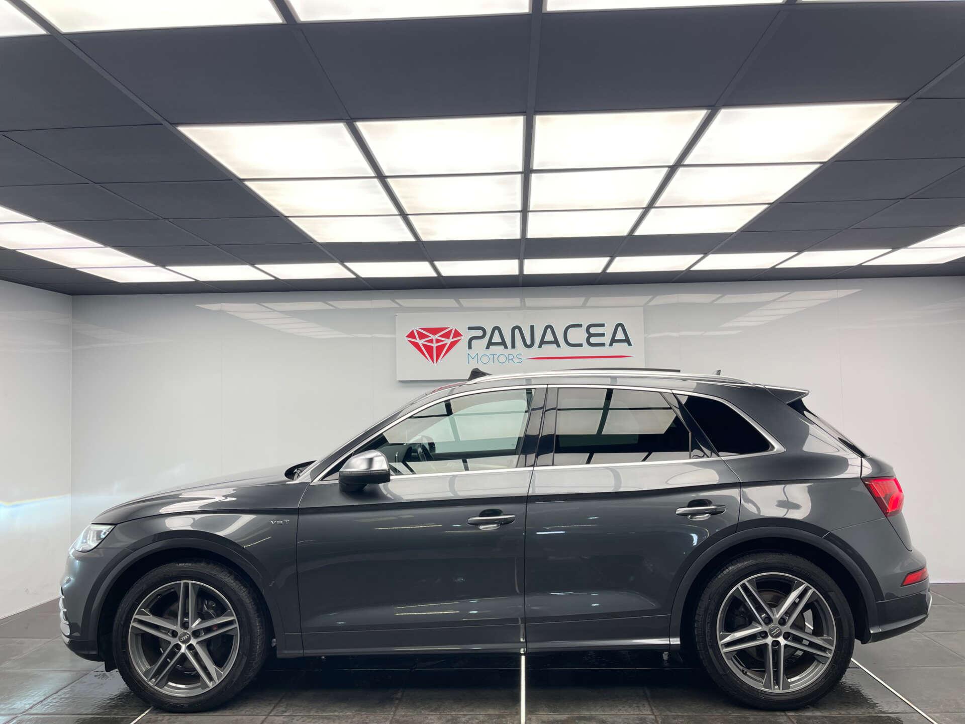 Audi SQ5 view 33